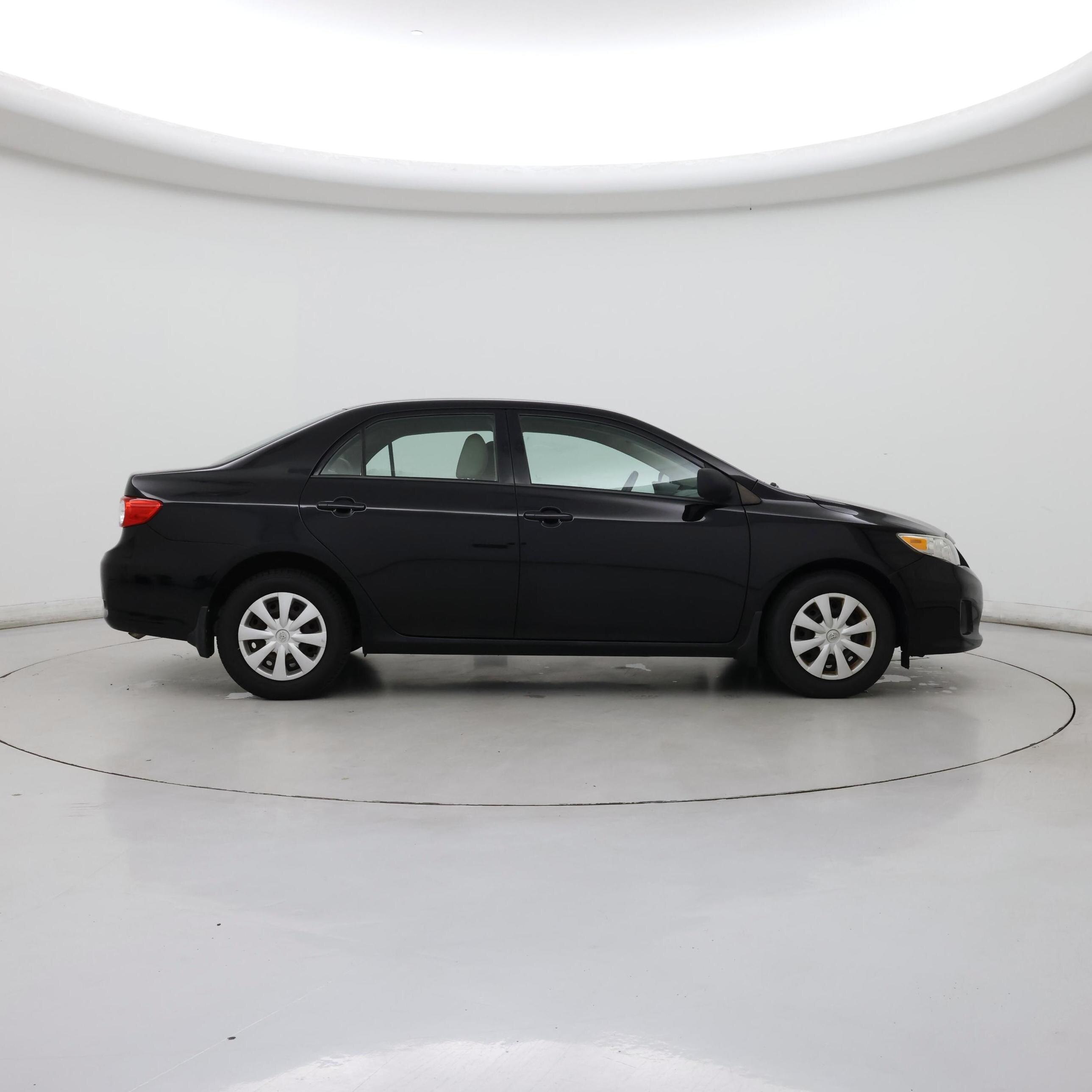 Thumbnail: 2013 Toyota Corolla - 7