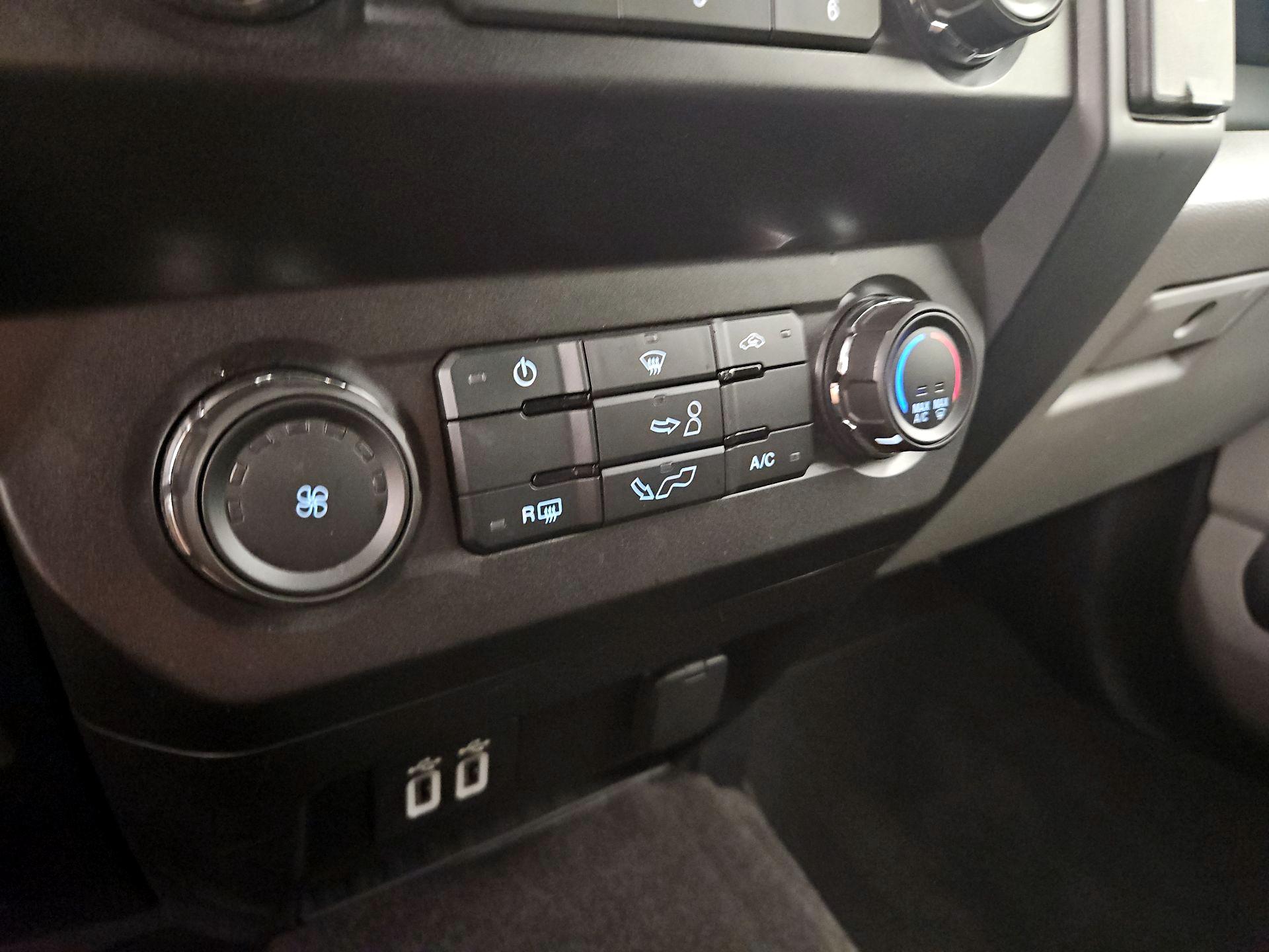 Thumbnail: 2020 Ford F-150 - 16