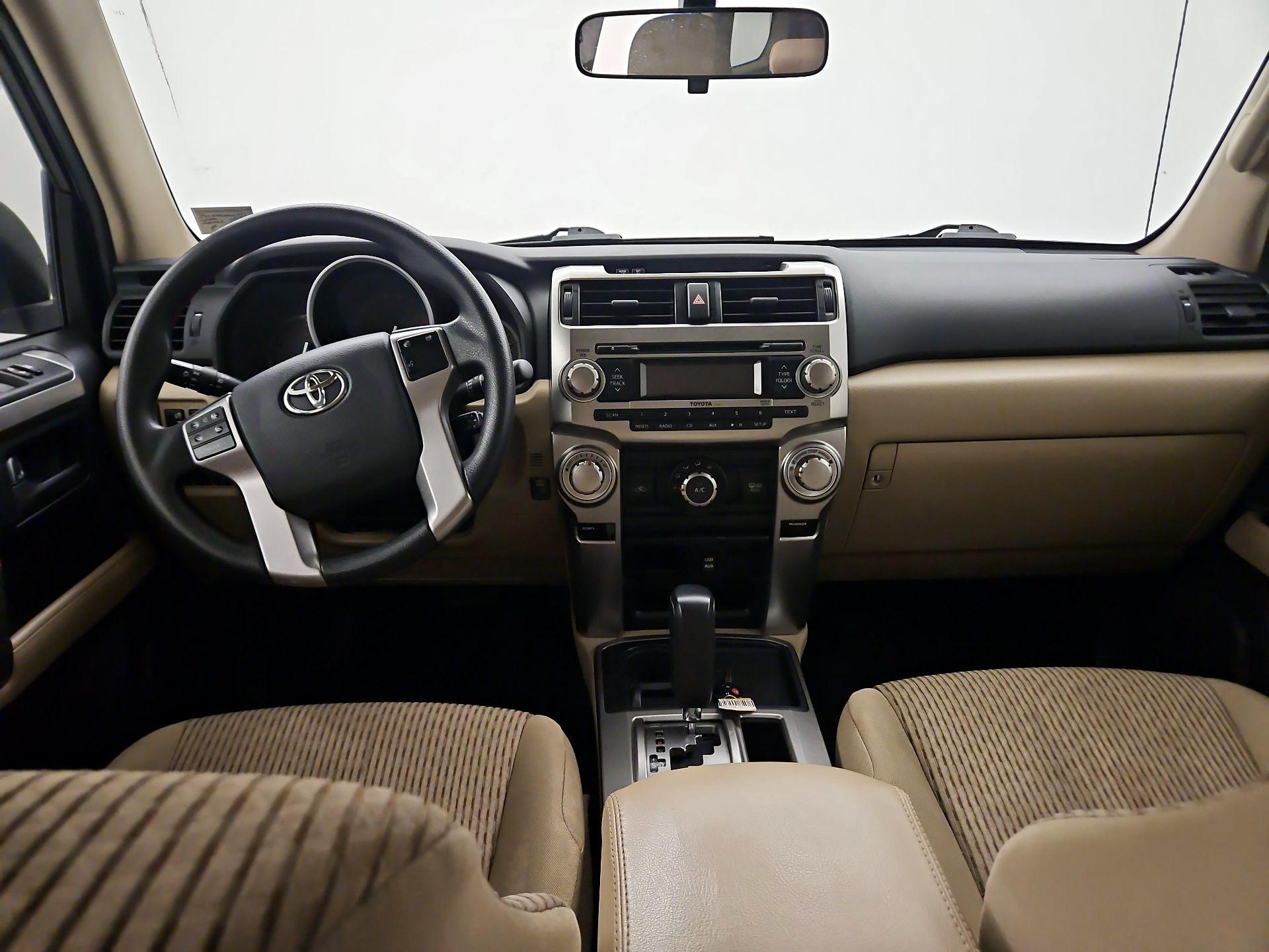 Thumbnail: 2013 Toyota 4Runner - 9