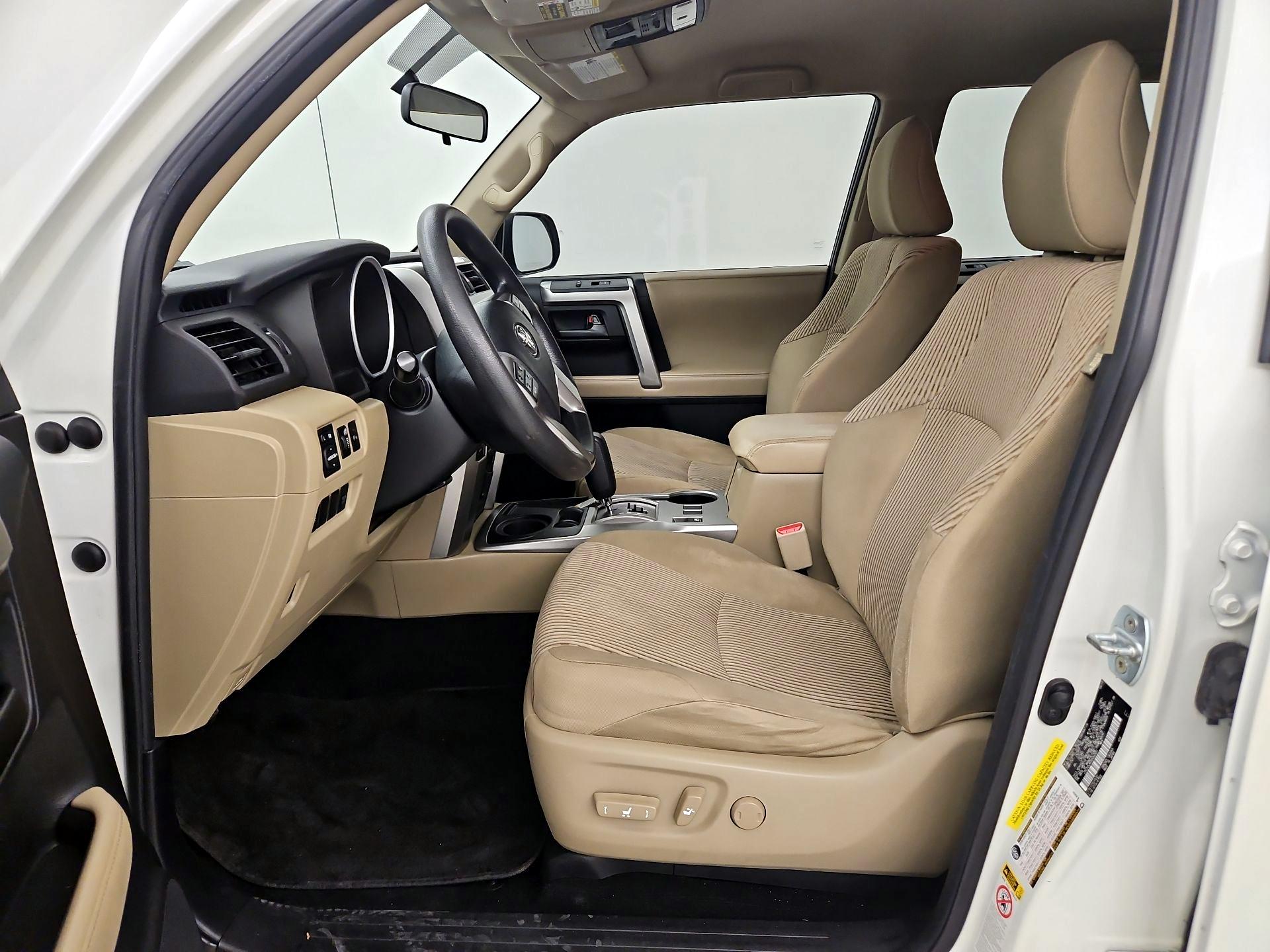 Thumbnail: 2013 Toyota 4Runner - 11