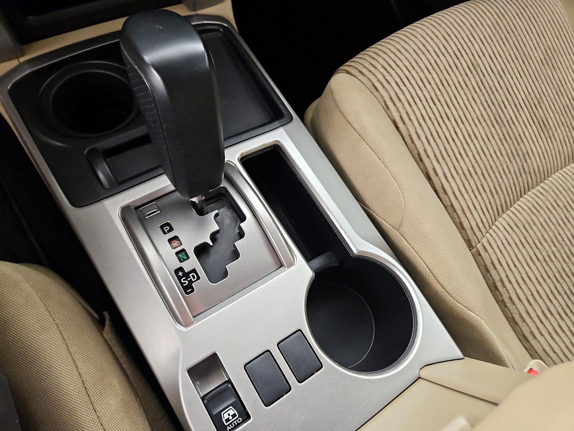 Thumbnail: 2013 Toyota 4Runner - 16