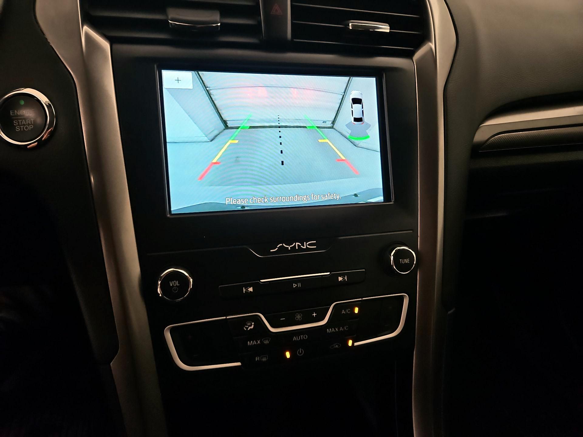Thumbnail: 2020 Ford Fusion - 14