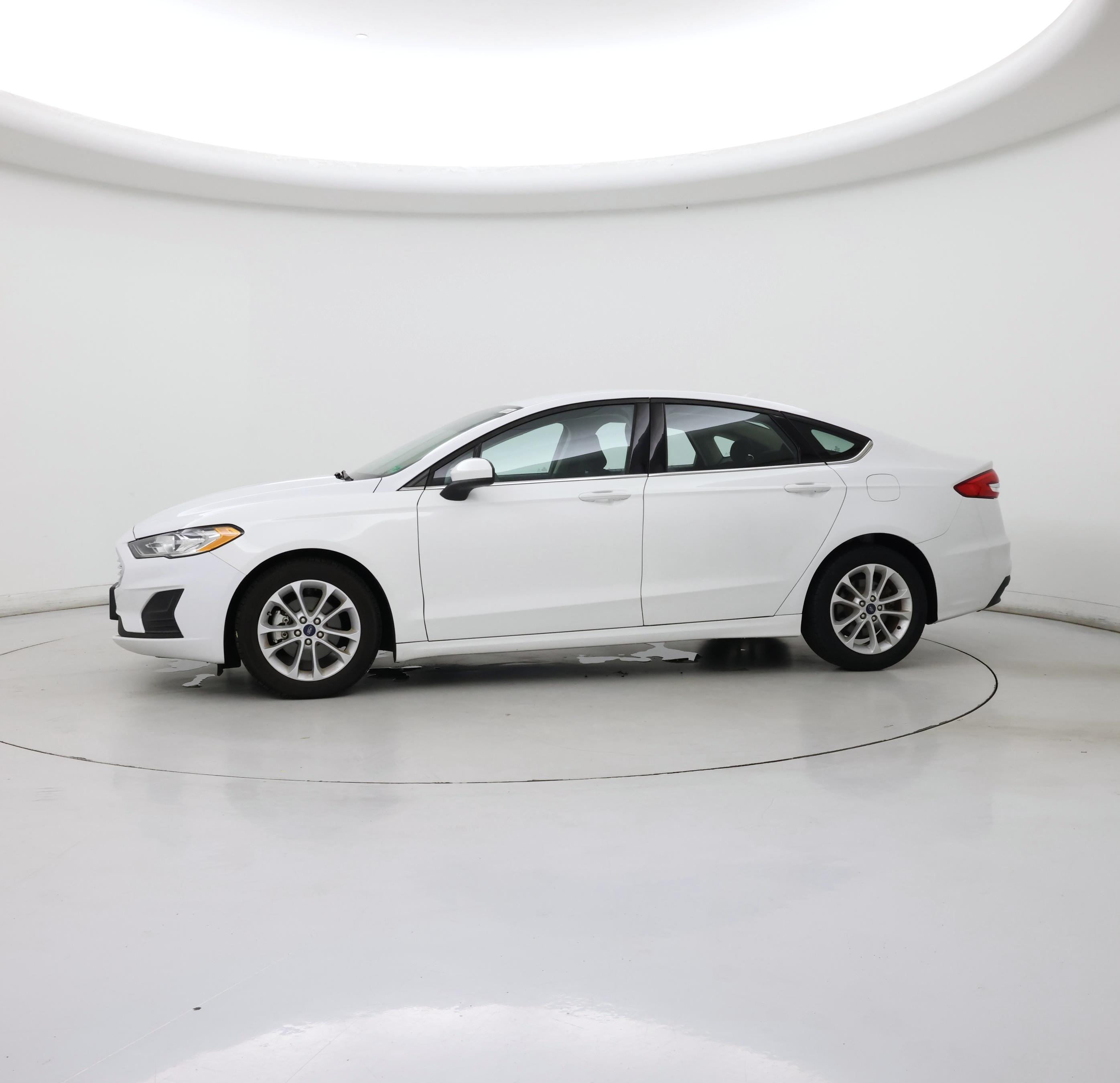 Thumbnail: 2020 Ford Fusion - 3