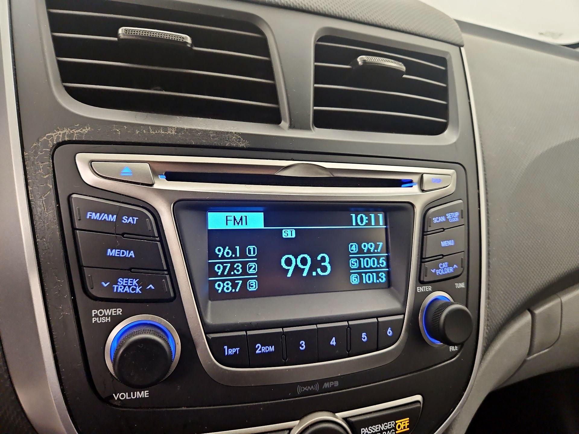 Thumbnail: 2017 Hyundai Accent - 14