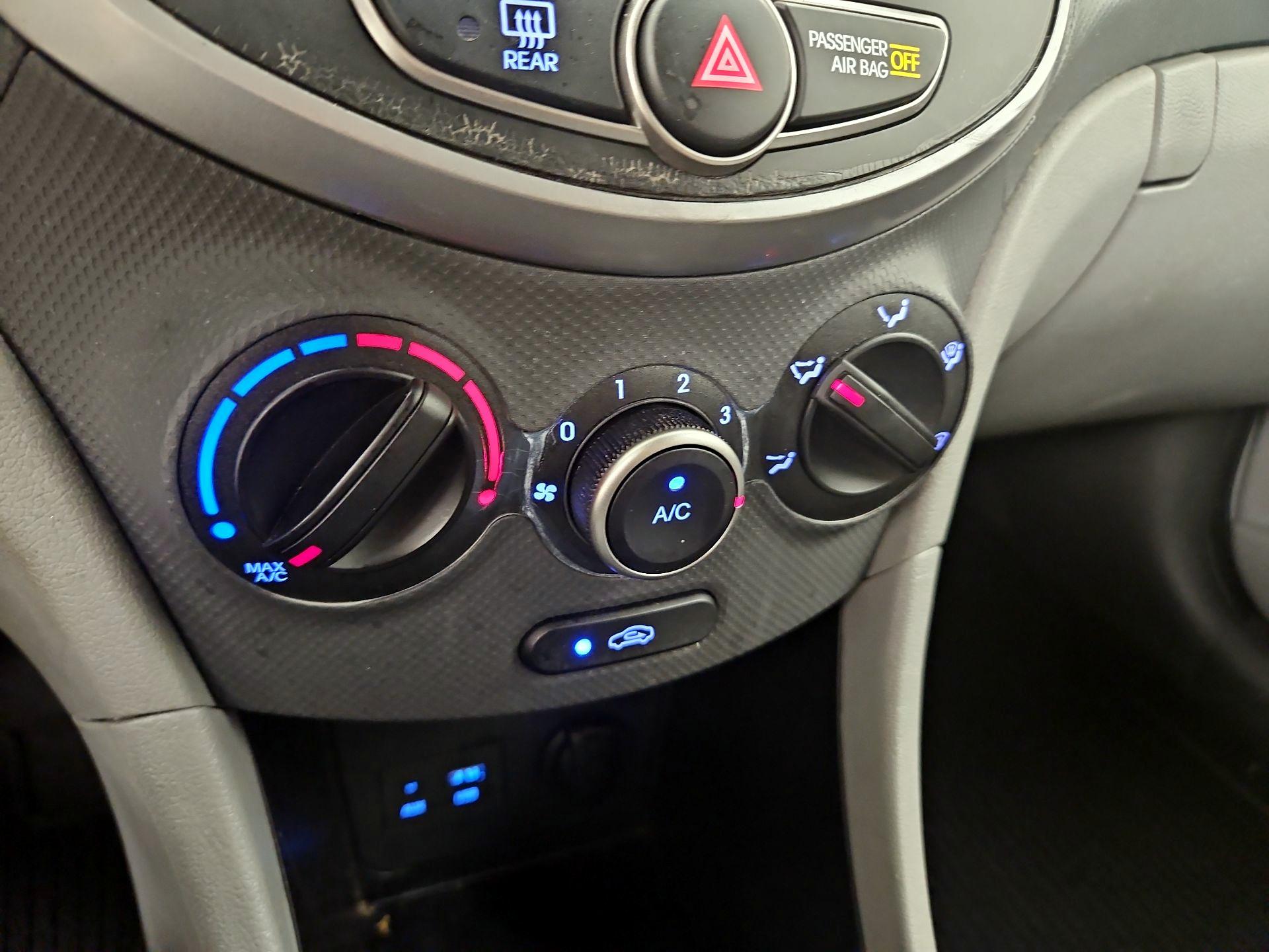 Thumbnail: 2017 Hyundai Accent - 15