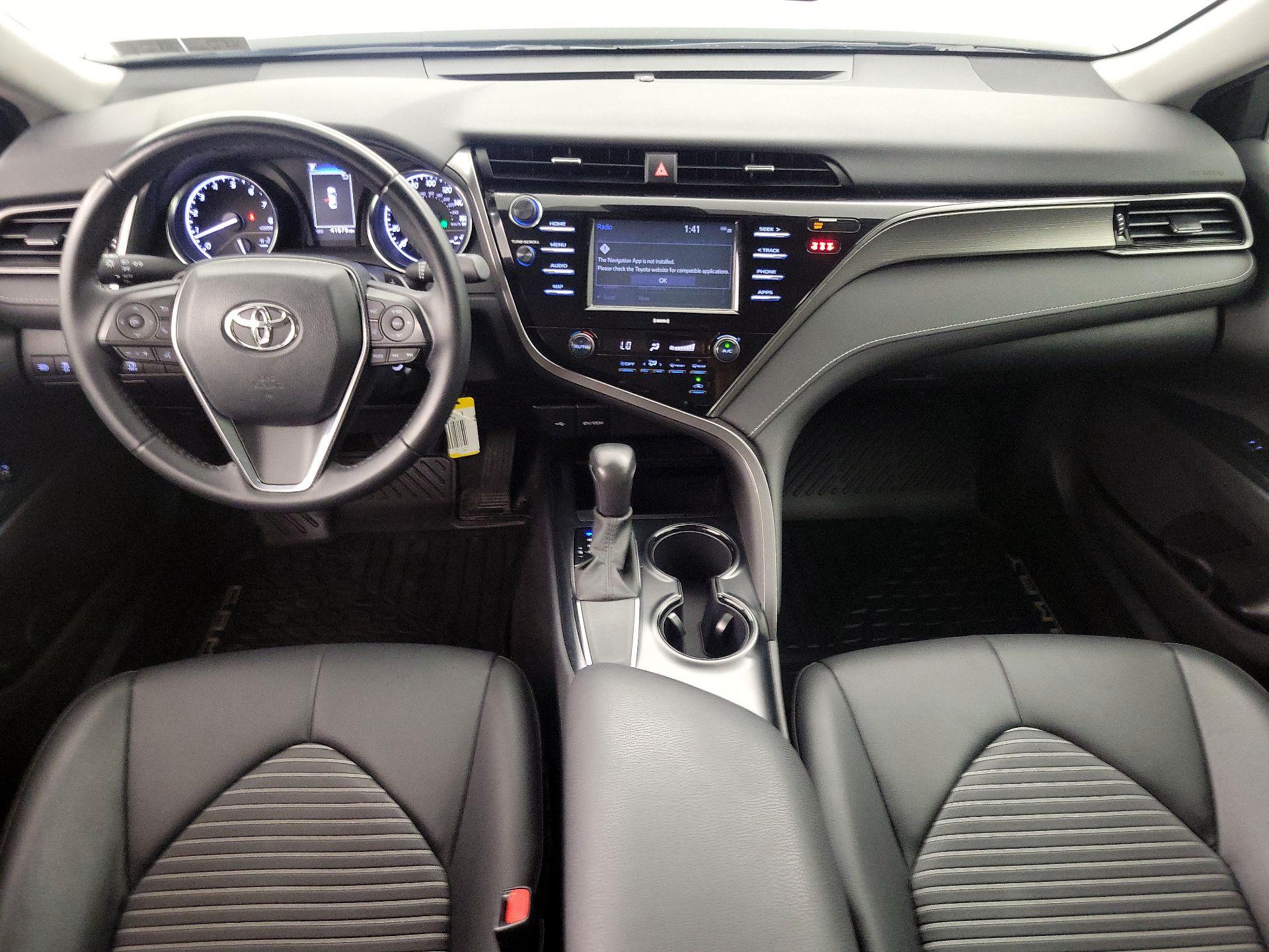 Thumbnail: 2020 Toyota Camry - 9