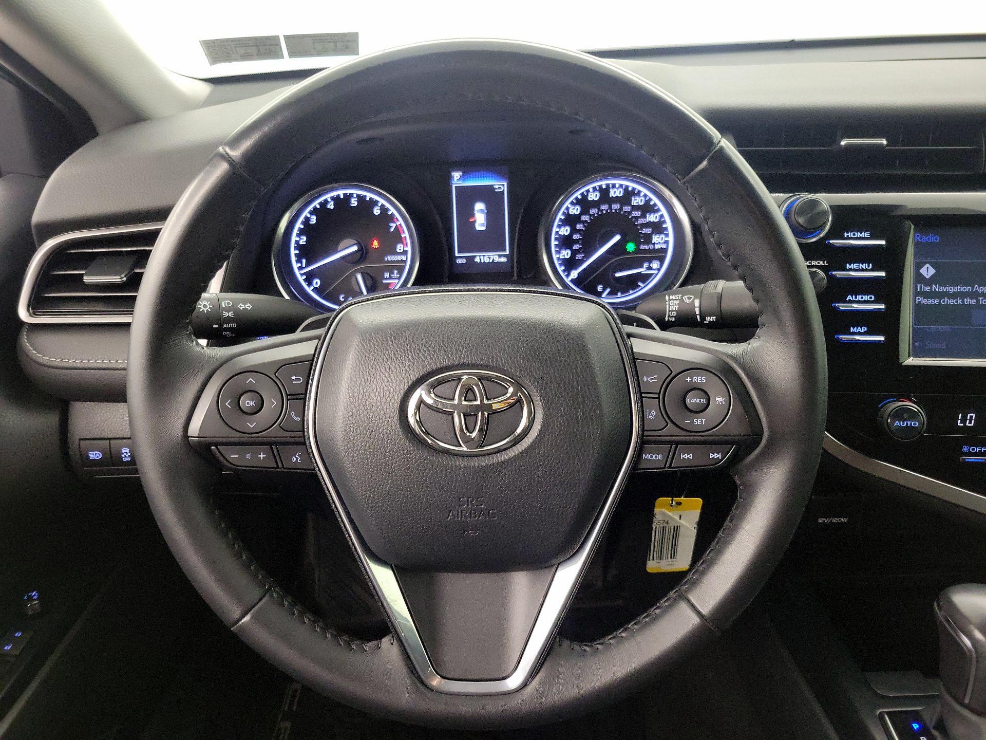 Thumbnail: 2020 Toyota Camry - 10
