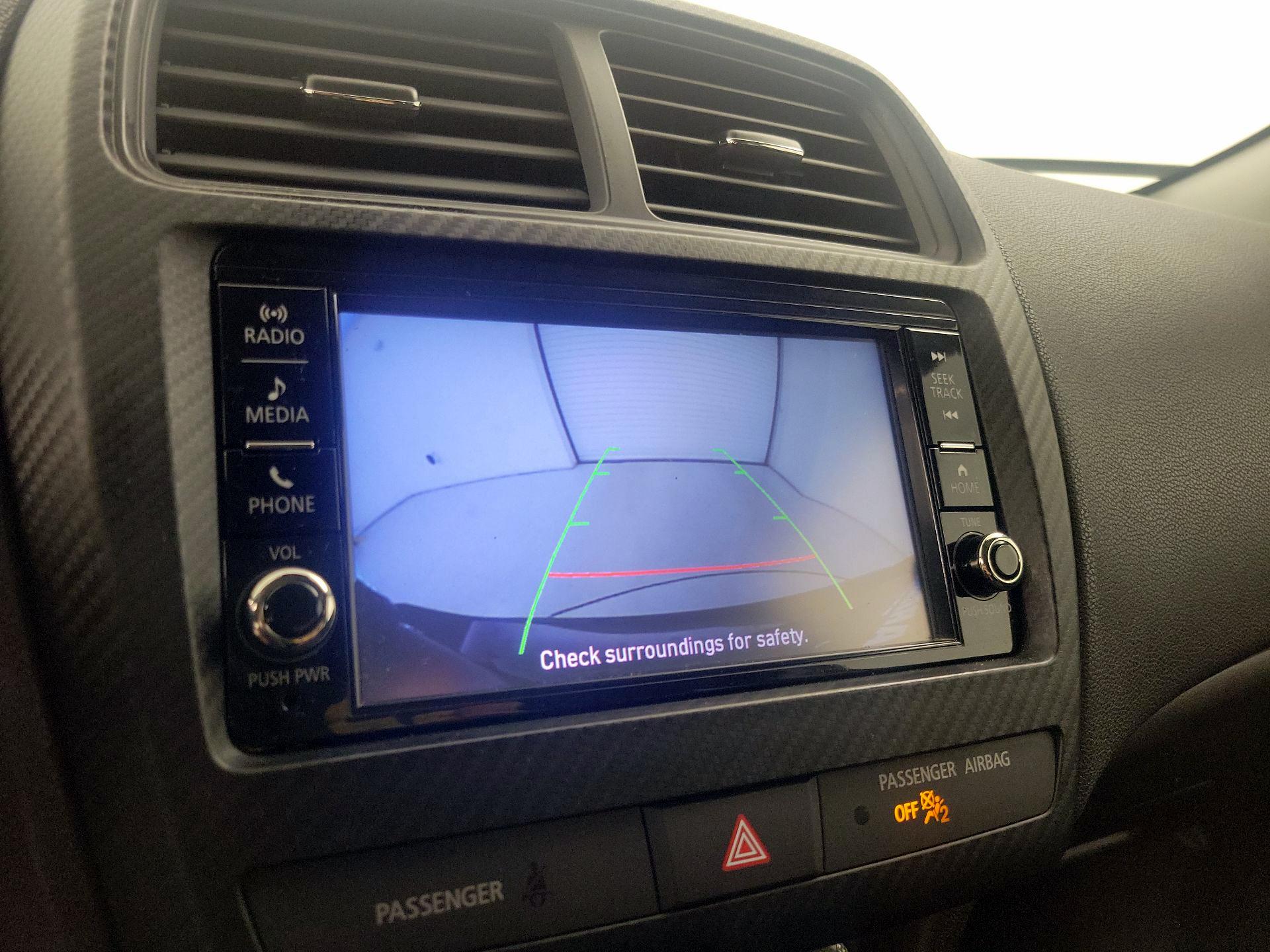 Thumbnail: 2021 Mitsubishi Outlander Sport - 14