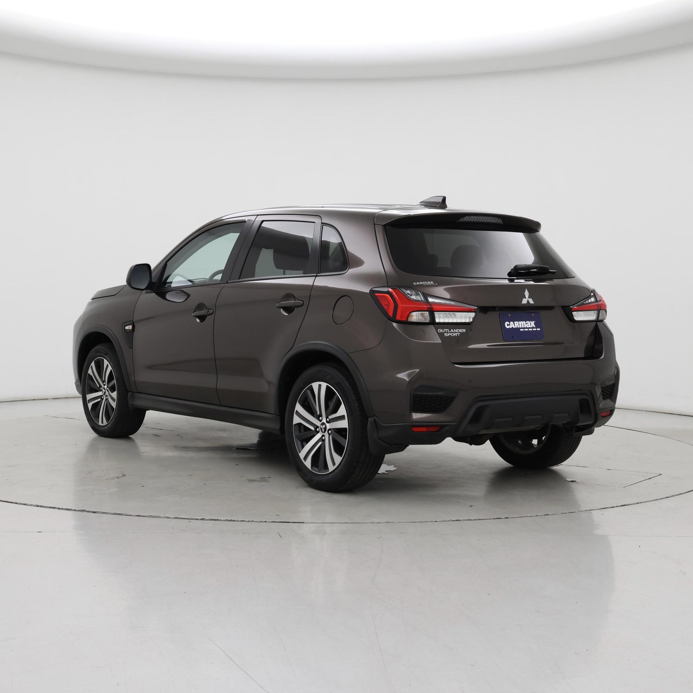 Thumbnail: 2021 Mitsubishi Outlander Sport - 2