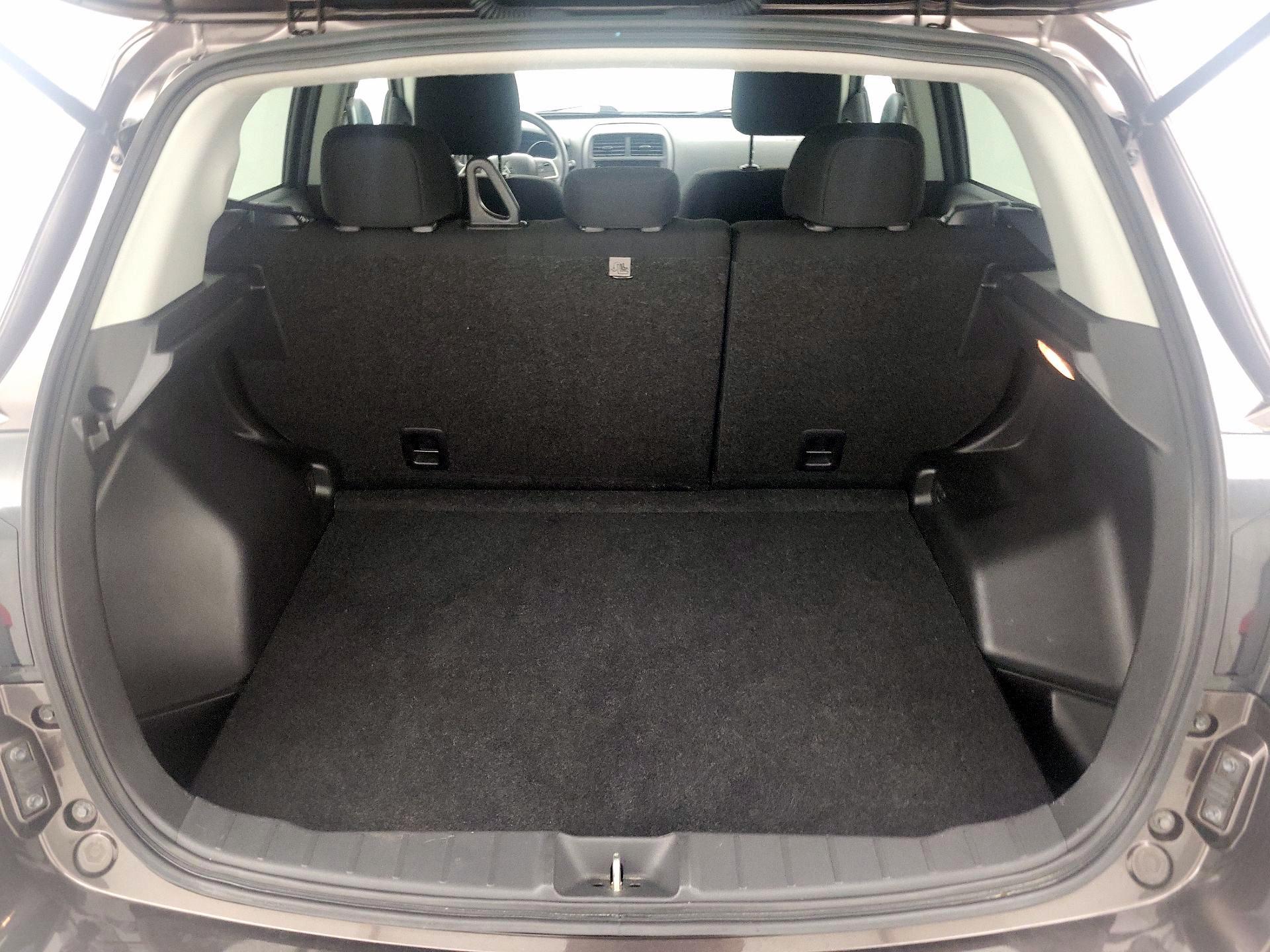 Thumbnail: 2021 Mitsubishi Outlander Sport - 20