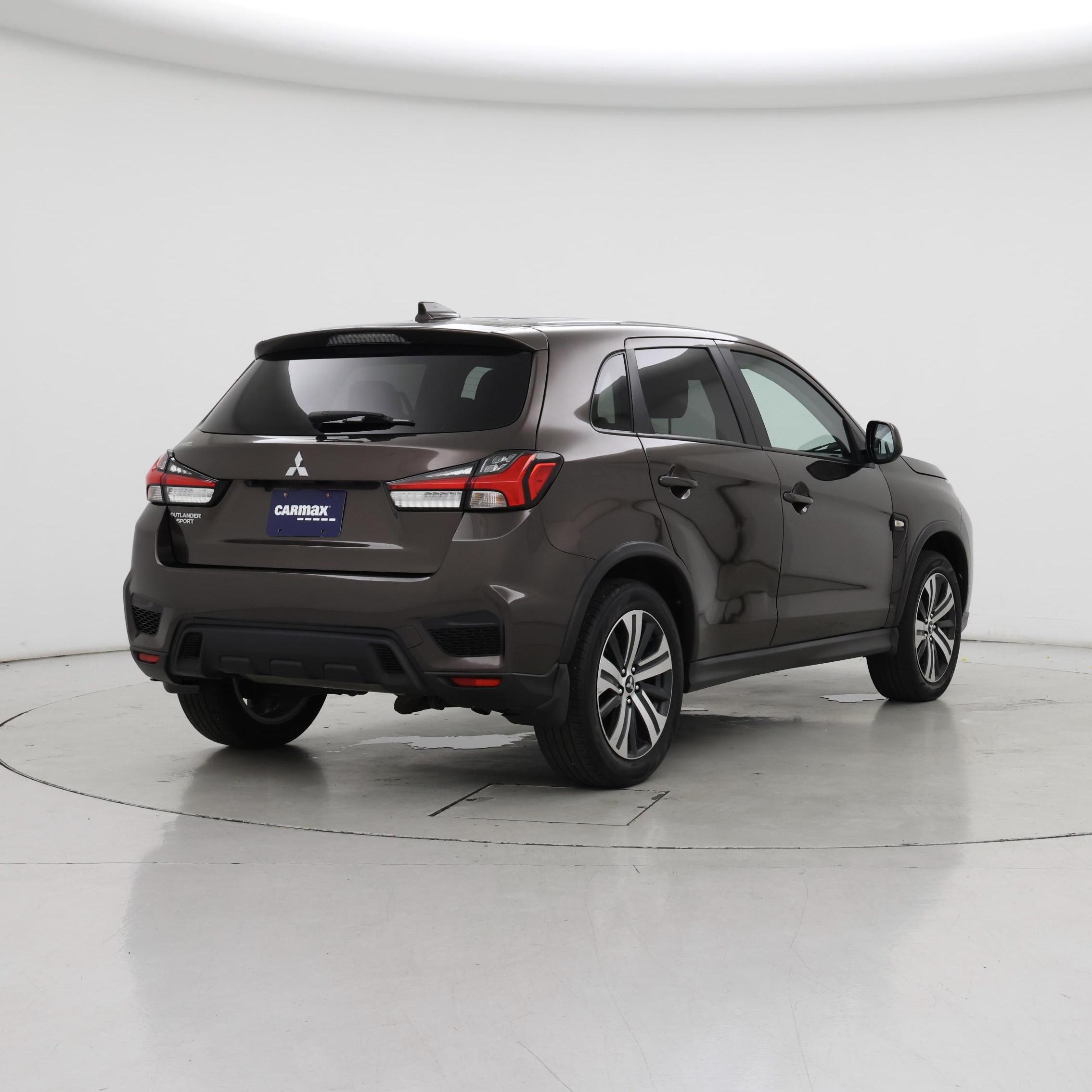 Thumbnail: 2021 Mitsubishi Outlander Sport - 8