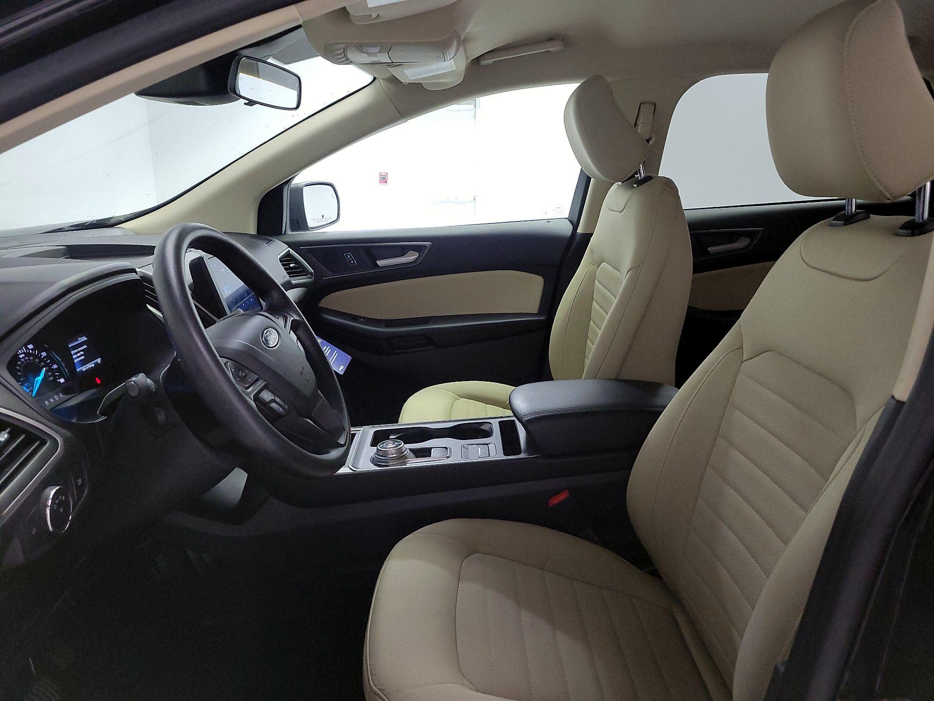 Thumbnail: 2022 Ford Edge - 11