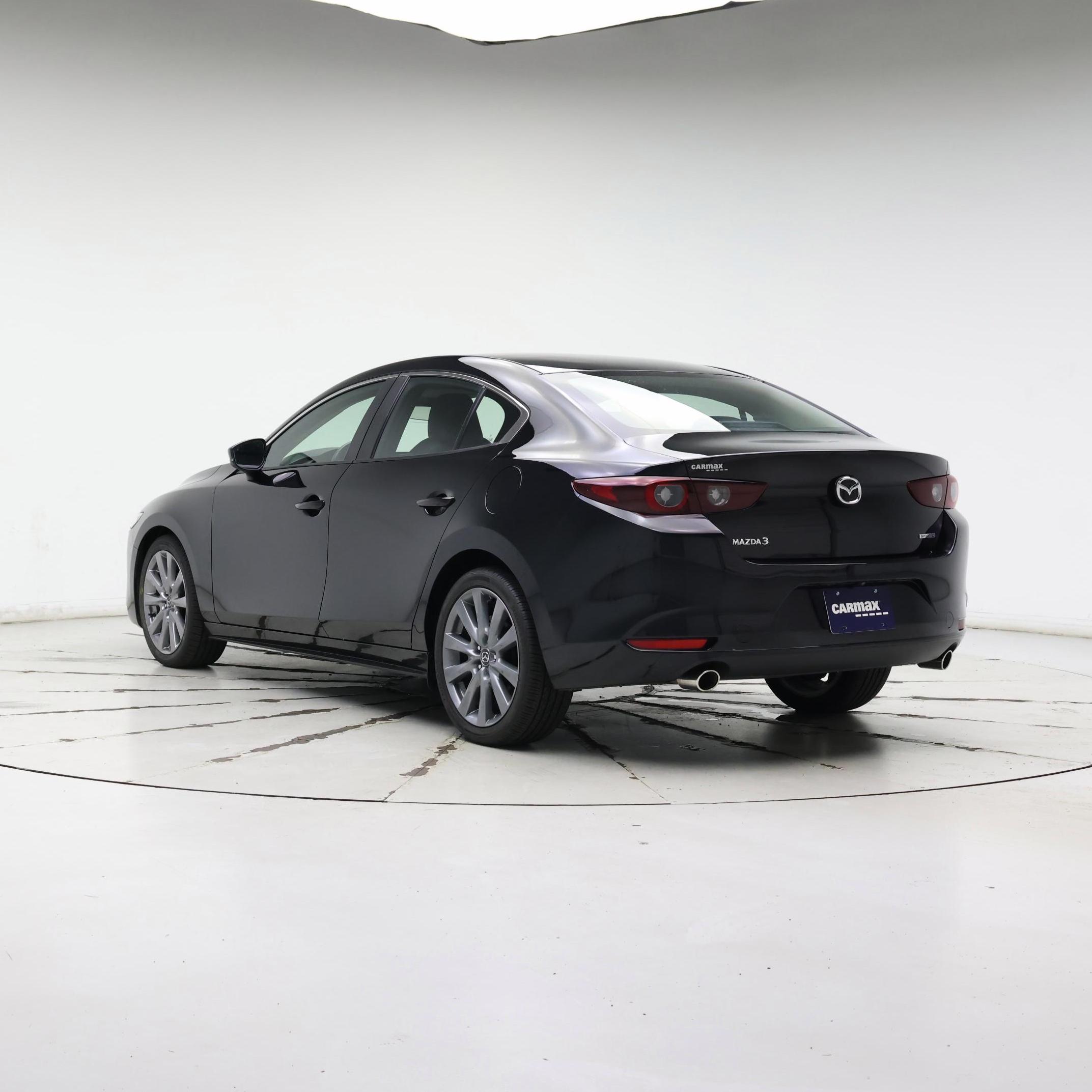 Thumbnail: 2022 Mazda Mazda3 - 2