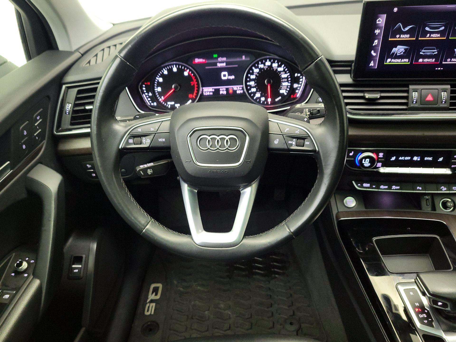 Thumbnail: 2021 Audi Q5 - 10