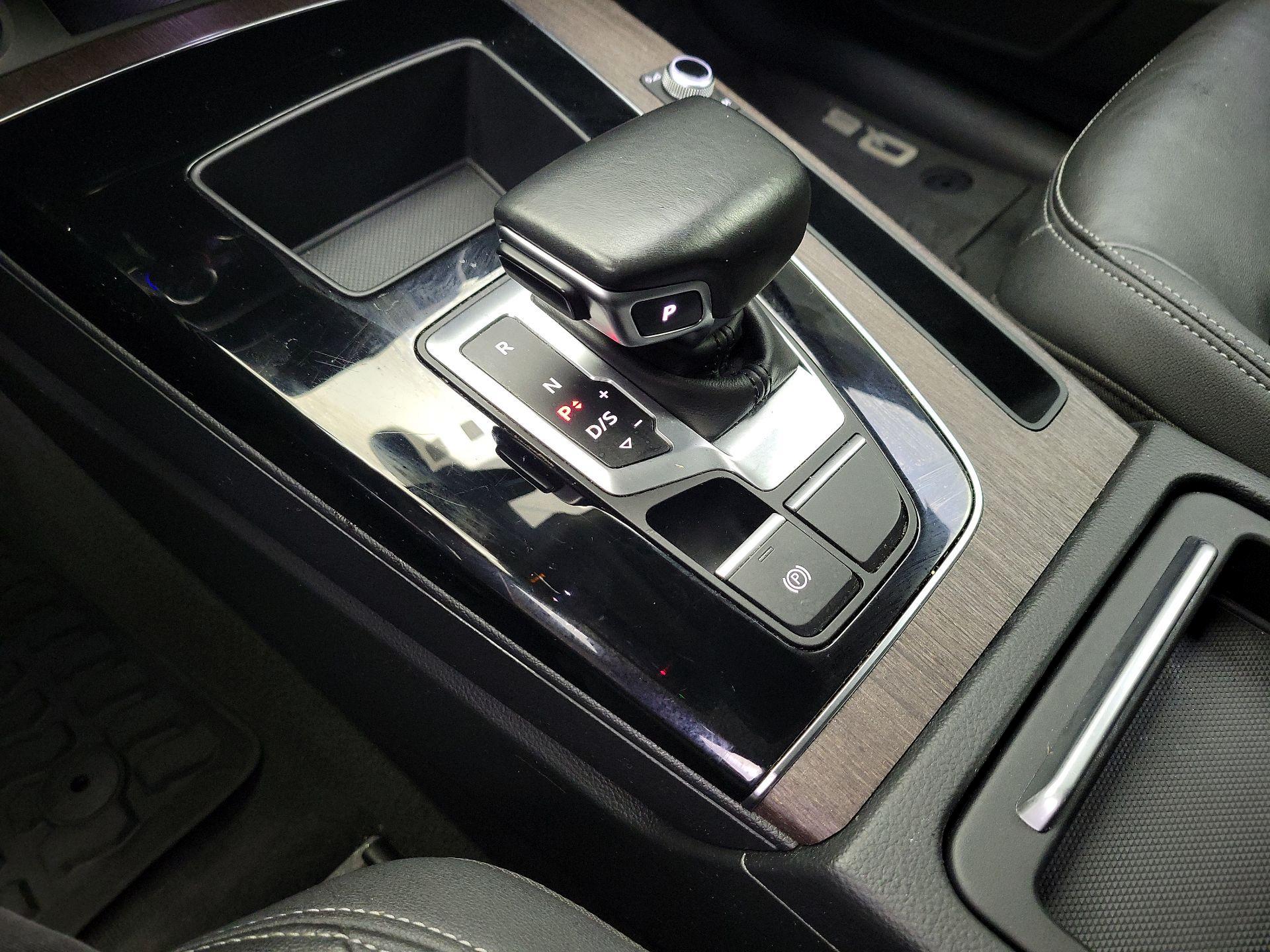Thumbnail: 2021 Audi Q5 - 17