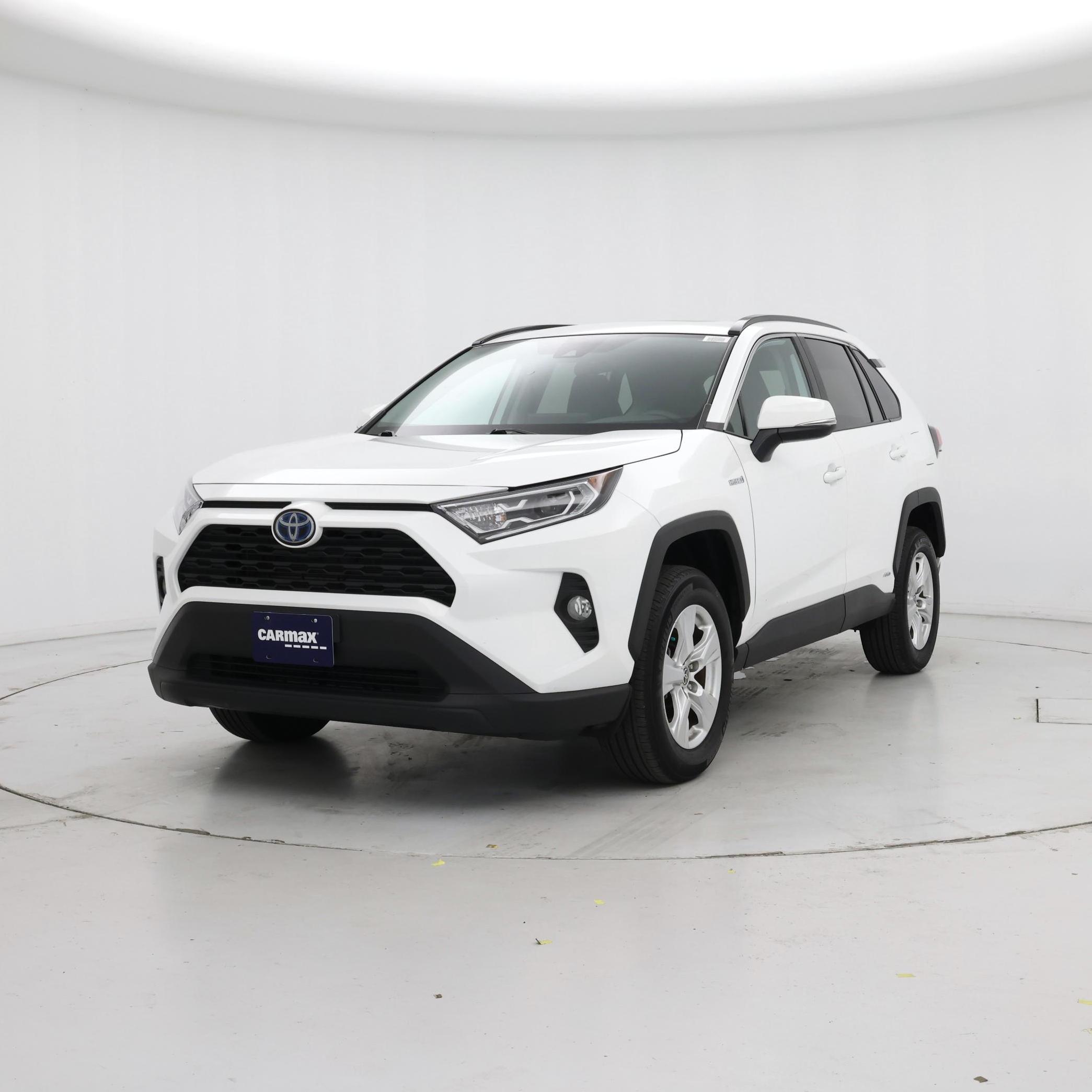 Thumbnail: 2021 Toyota RAV4 - 4