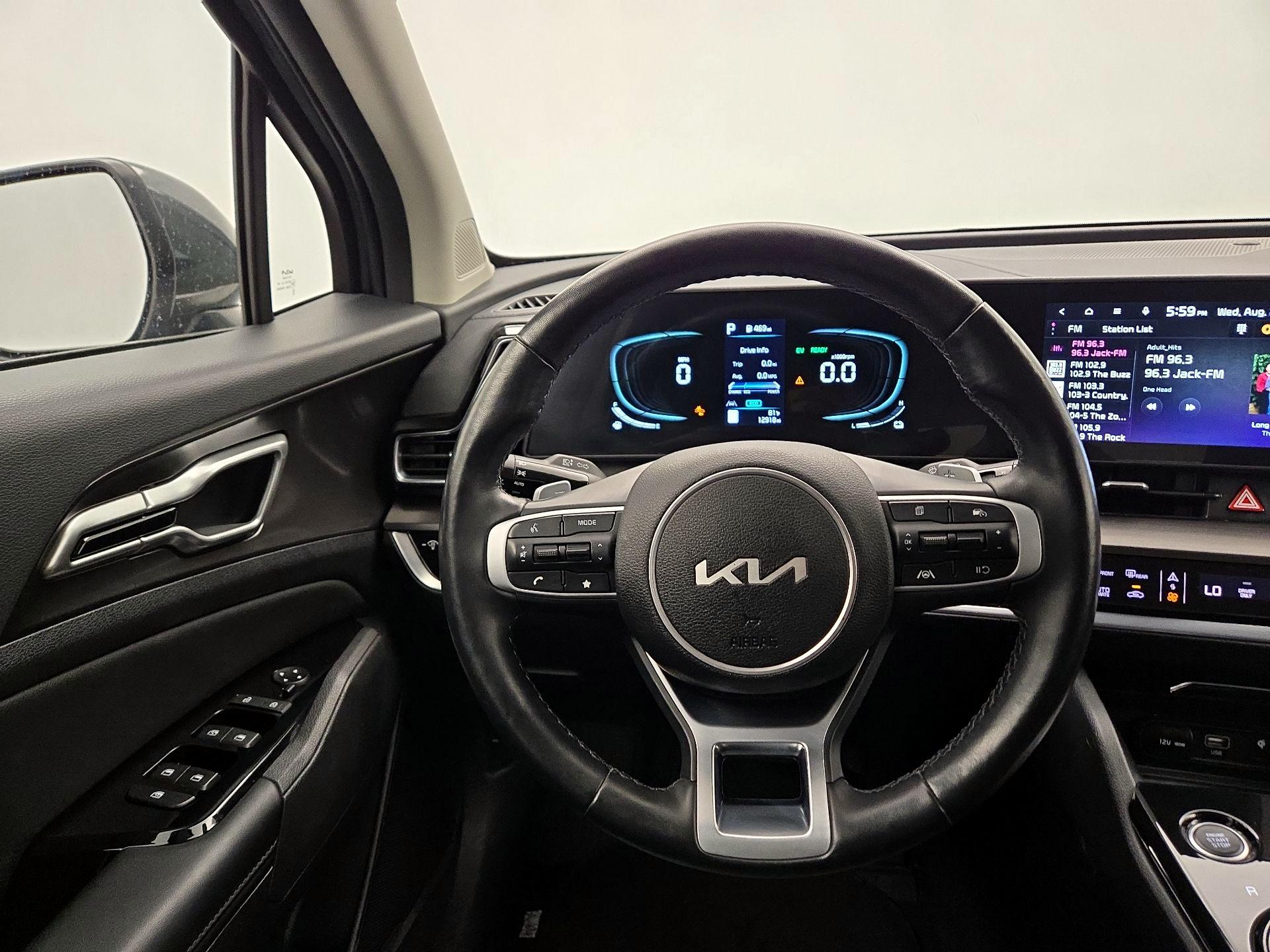 Thumbnail: 2023 Kia Sportage - 10