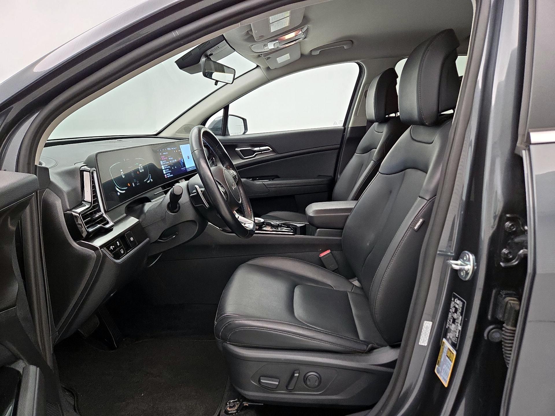 Thumbnail: 2023 Kia Sportage - 11