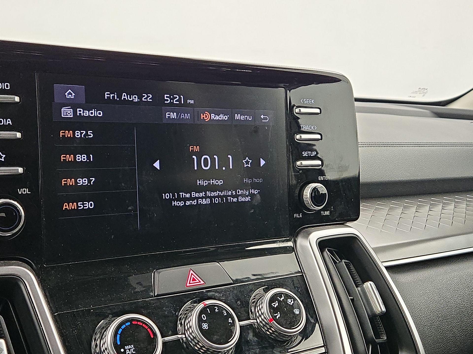Thumbnail: 2022 Kia Sorento - 15