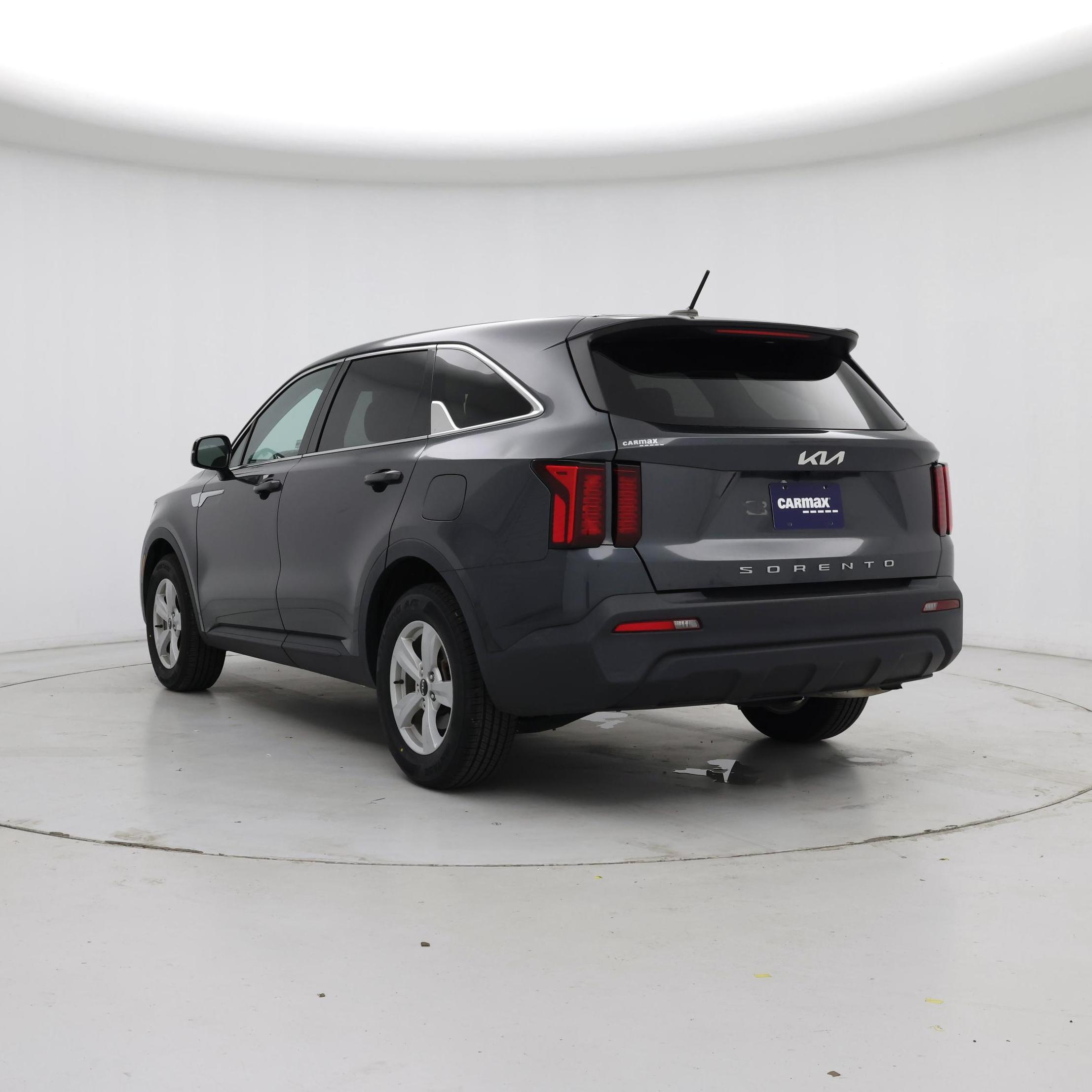 Thumbnail: 2022 Kia Sorento - 2