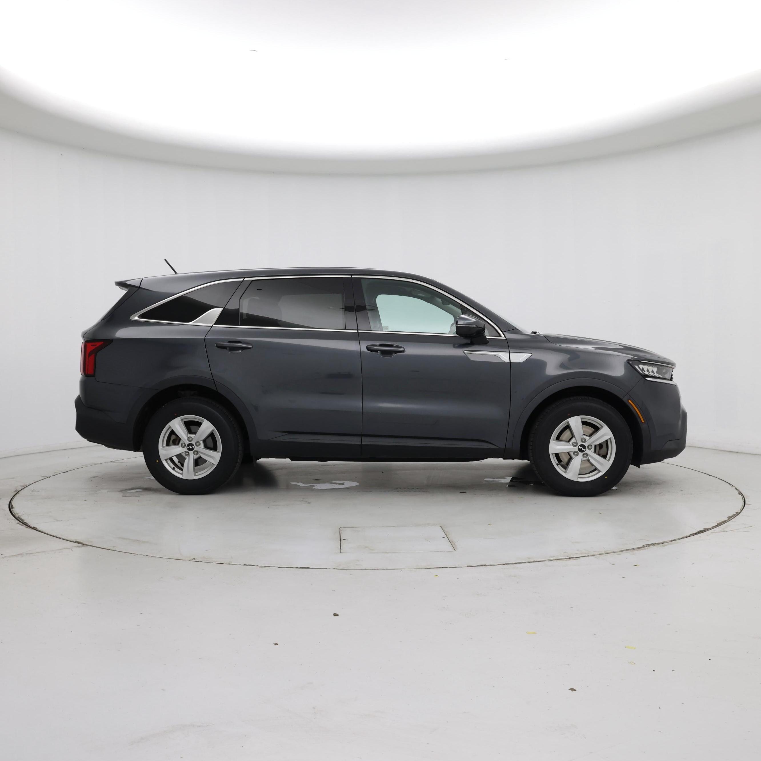 Thumbnail: 2022 Kia Sorento - 7