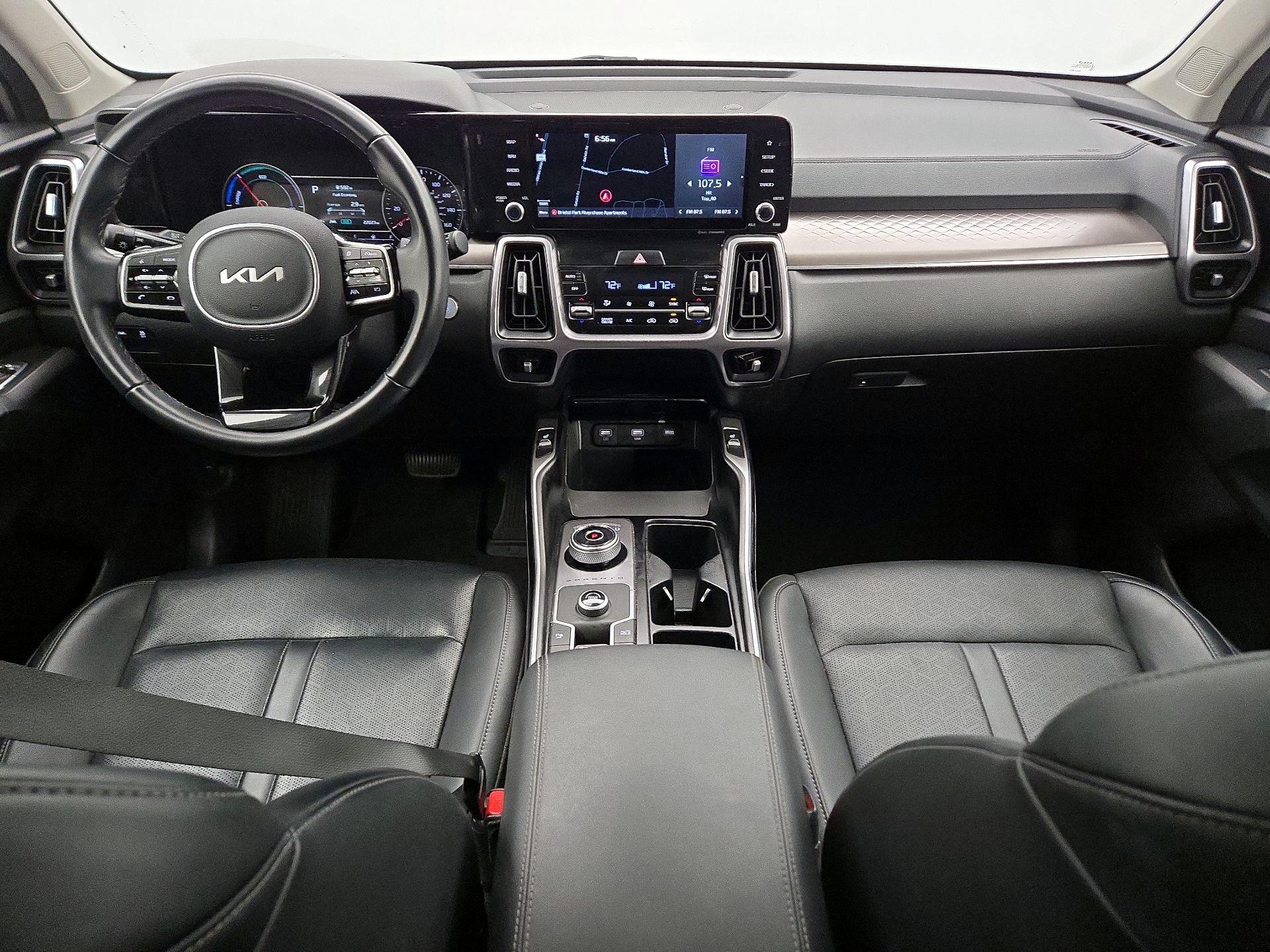 Thumbnail: 2022 Kia Sorento - 9