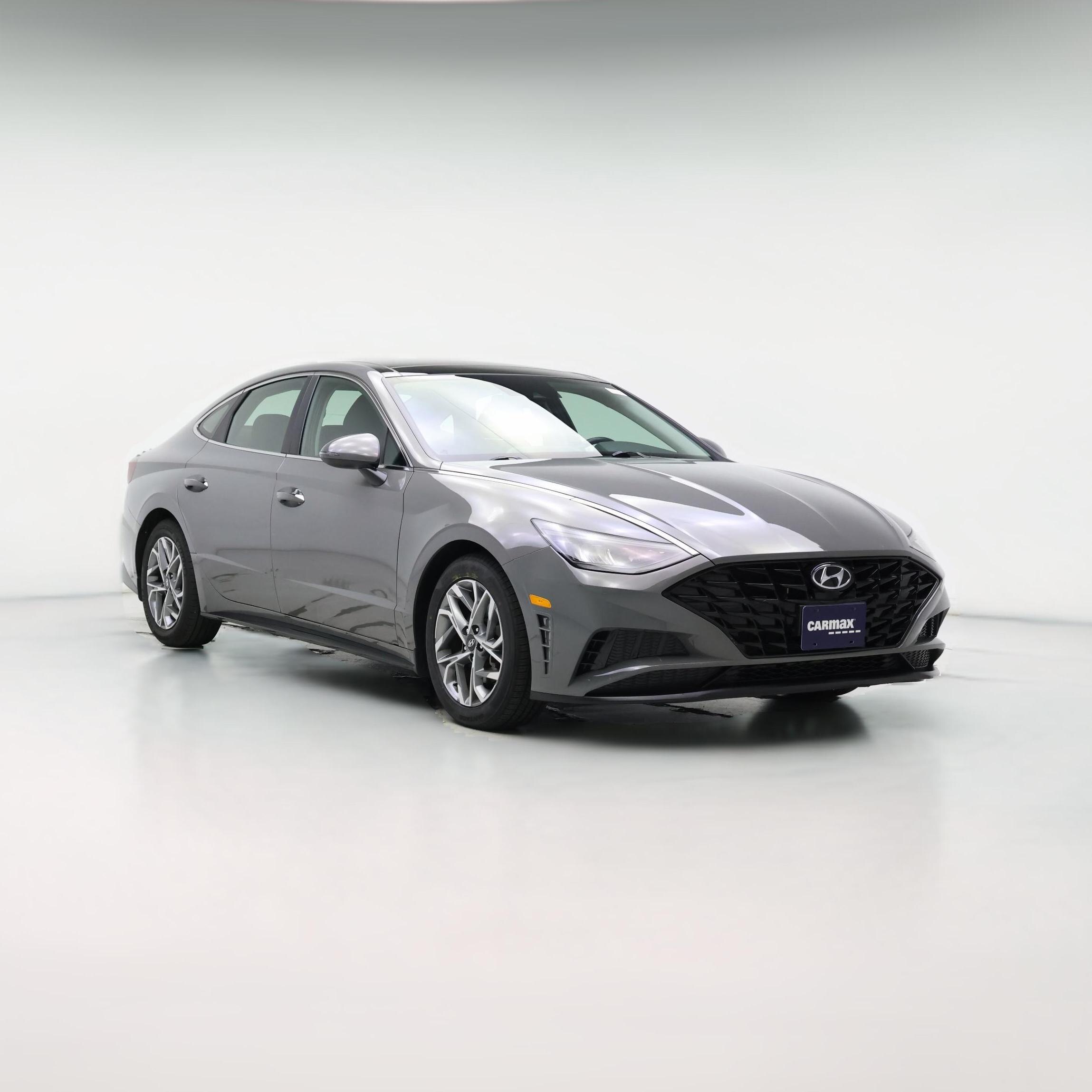 Thumbnail: 2022 Hyundai Sonata - 1