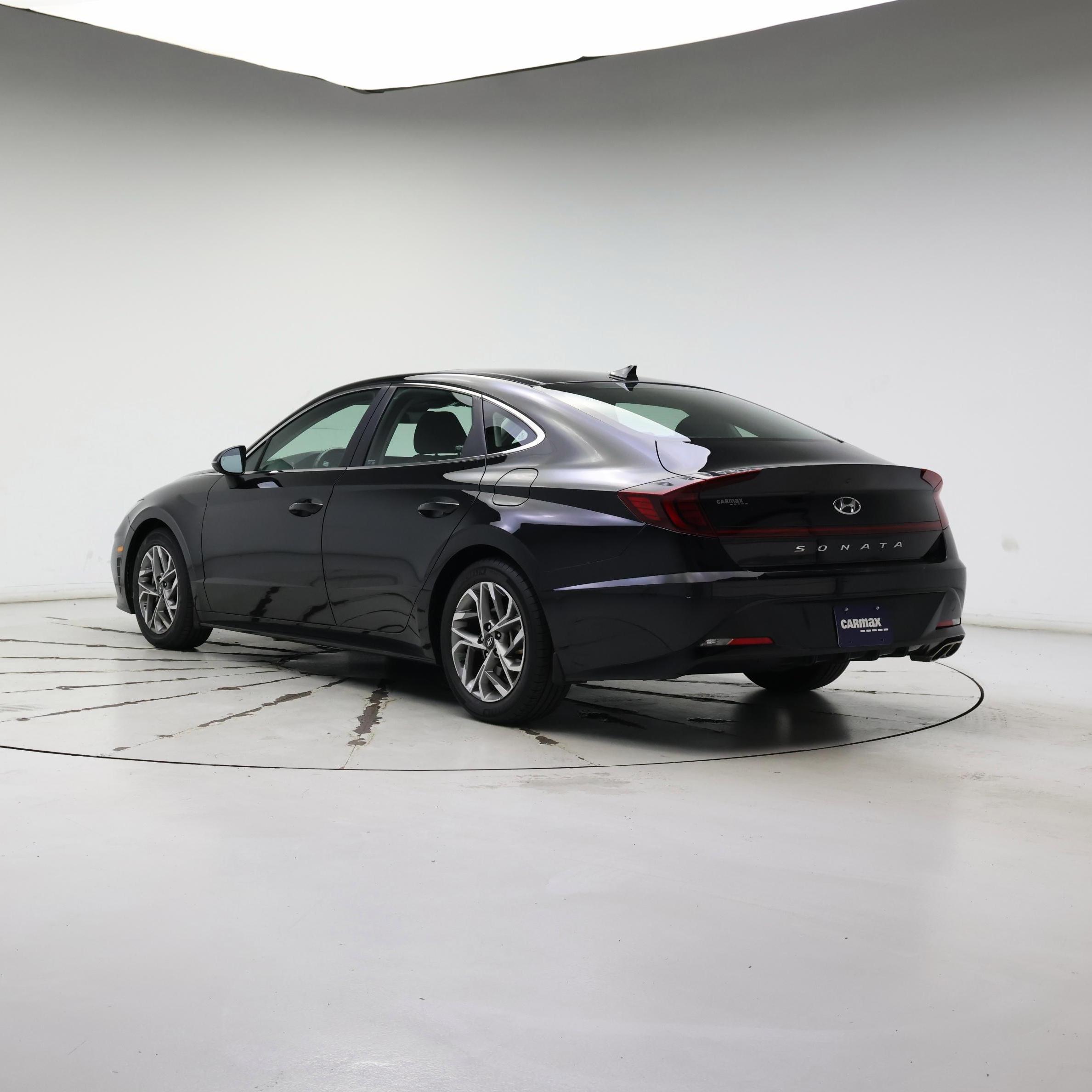 Thumbnail: 2022 Hyundai Sonata - 2