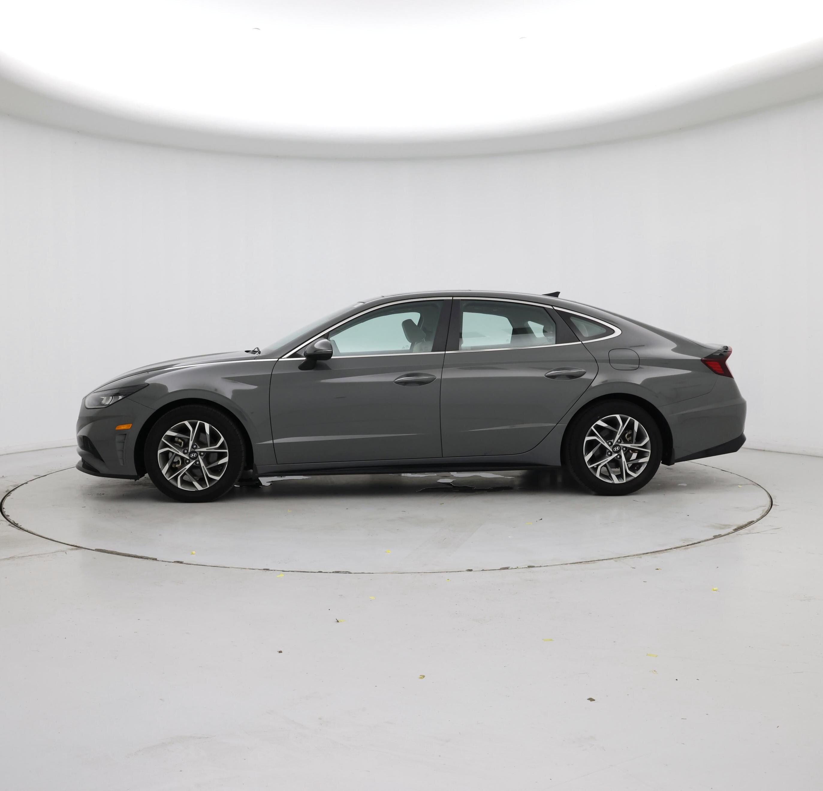 Thumbnail: 2022 Hyundai Sonata - 3