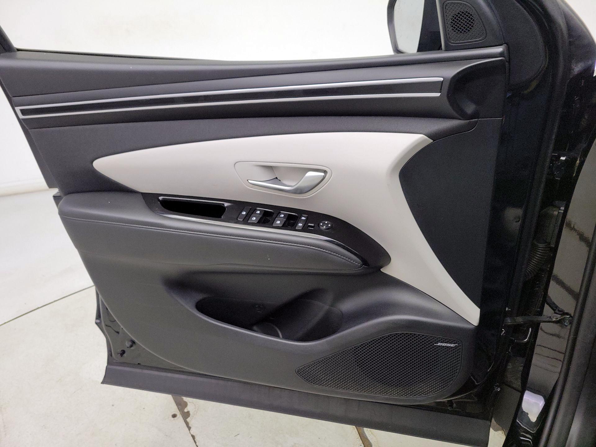 Thumbnail: 2022 Hyundai Tucson - 12
