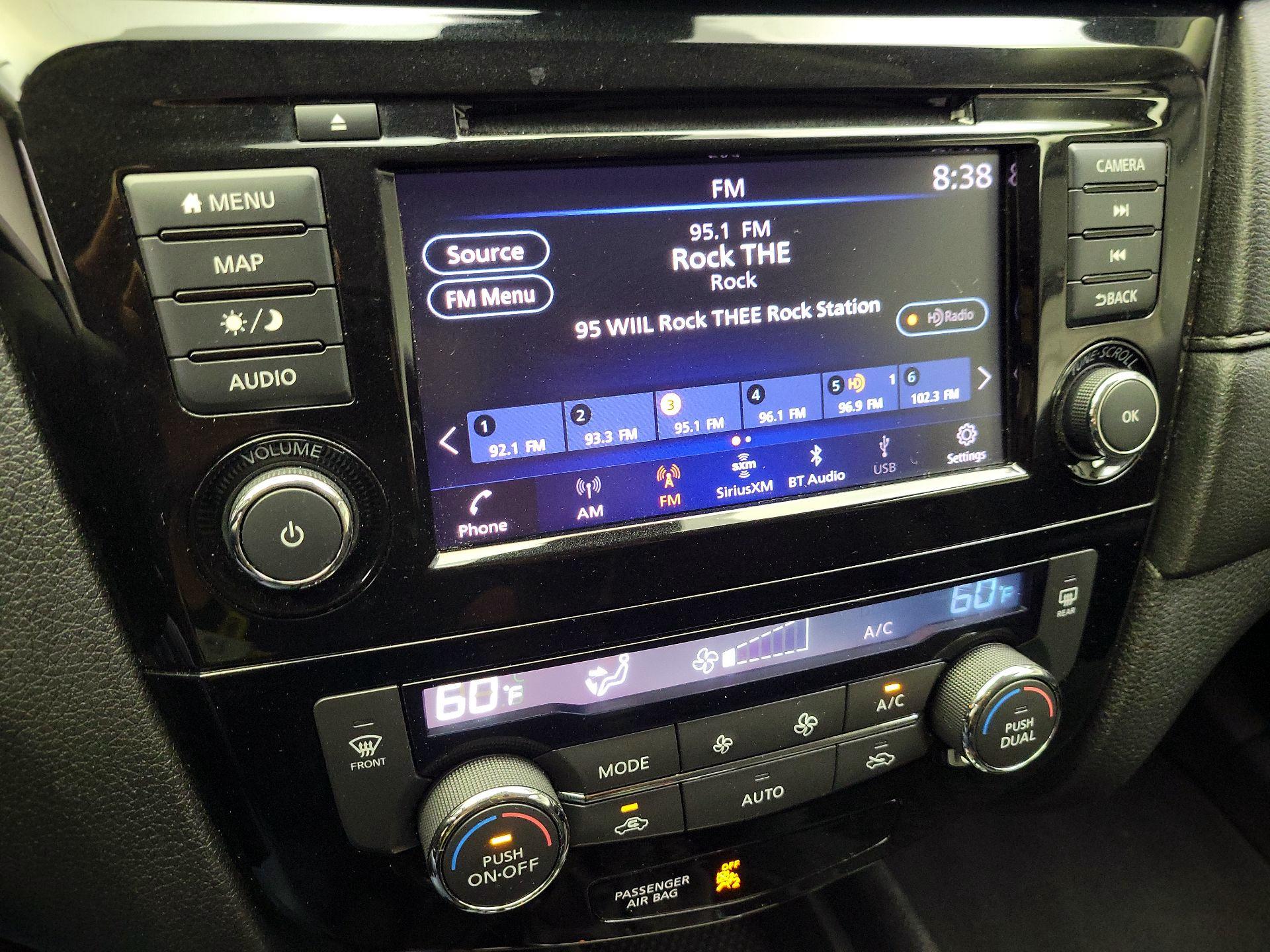 Thumbnail: 2020 Nissan Rogue - 16