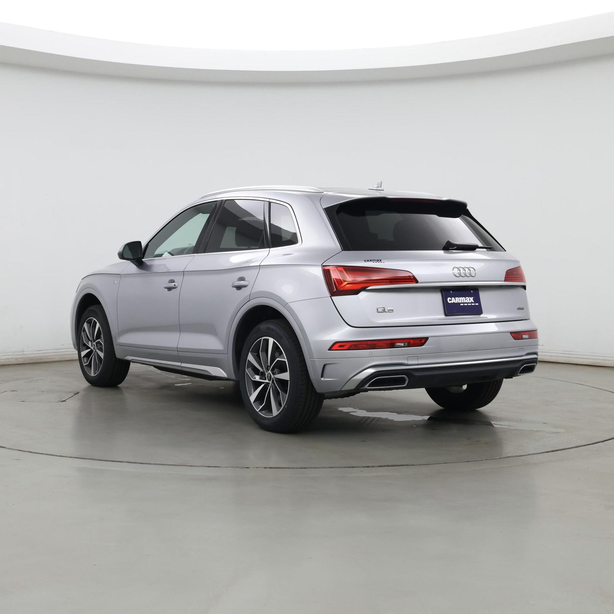 Thumbnail: 2022 Audi Q5 - 2