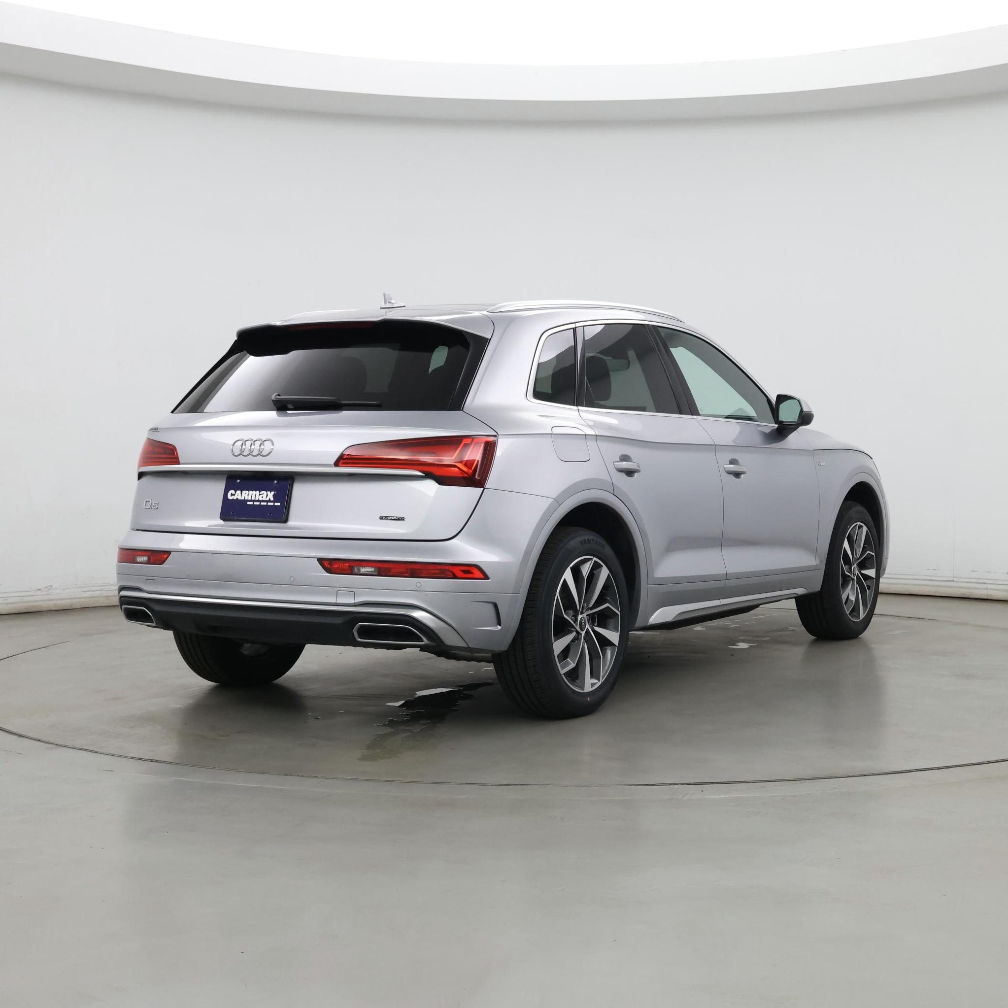 Thumbnail: 2022 Audi Q5 - 8