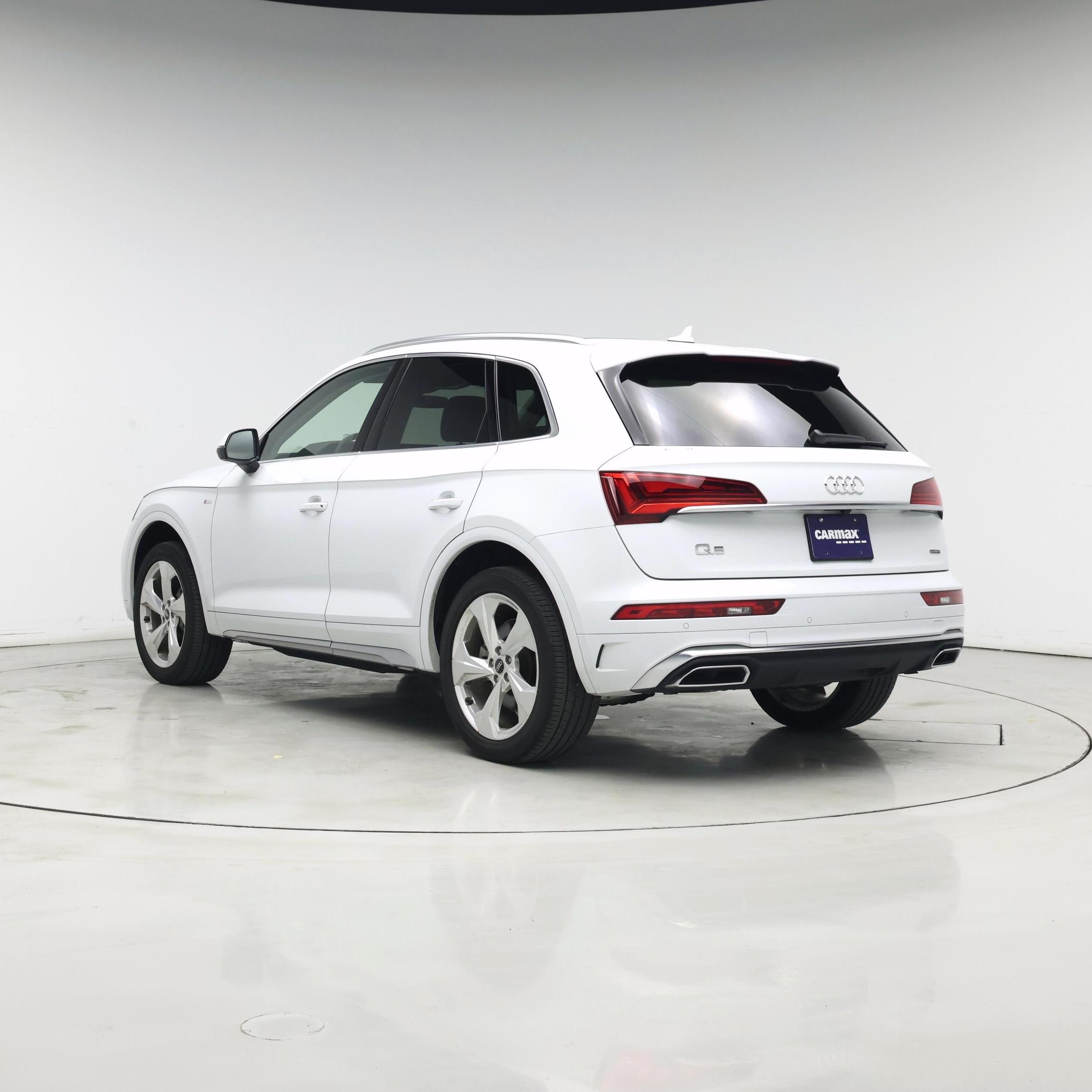 Thumbnail: 2022 Audi Q5 - 2