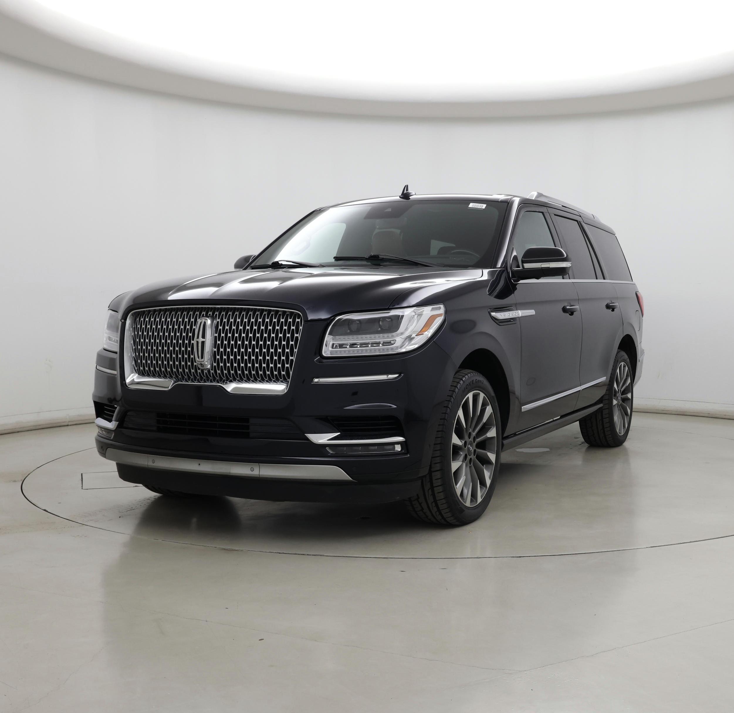 Thumbnail: 2021 Lincoln Navigator - 4