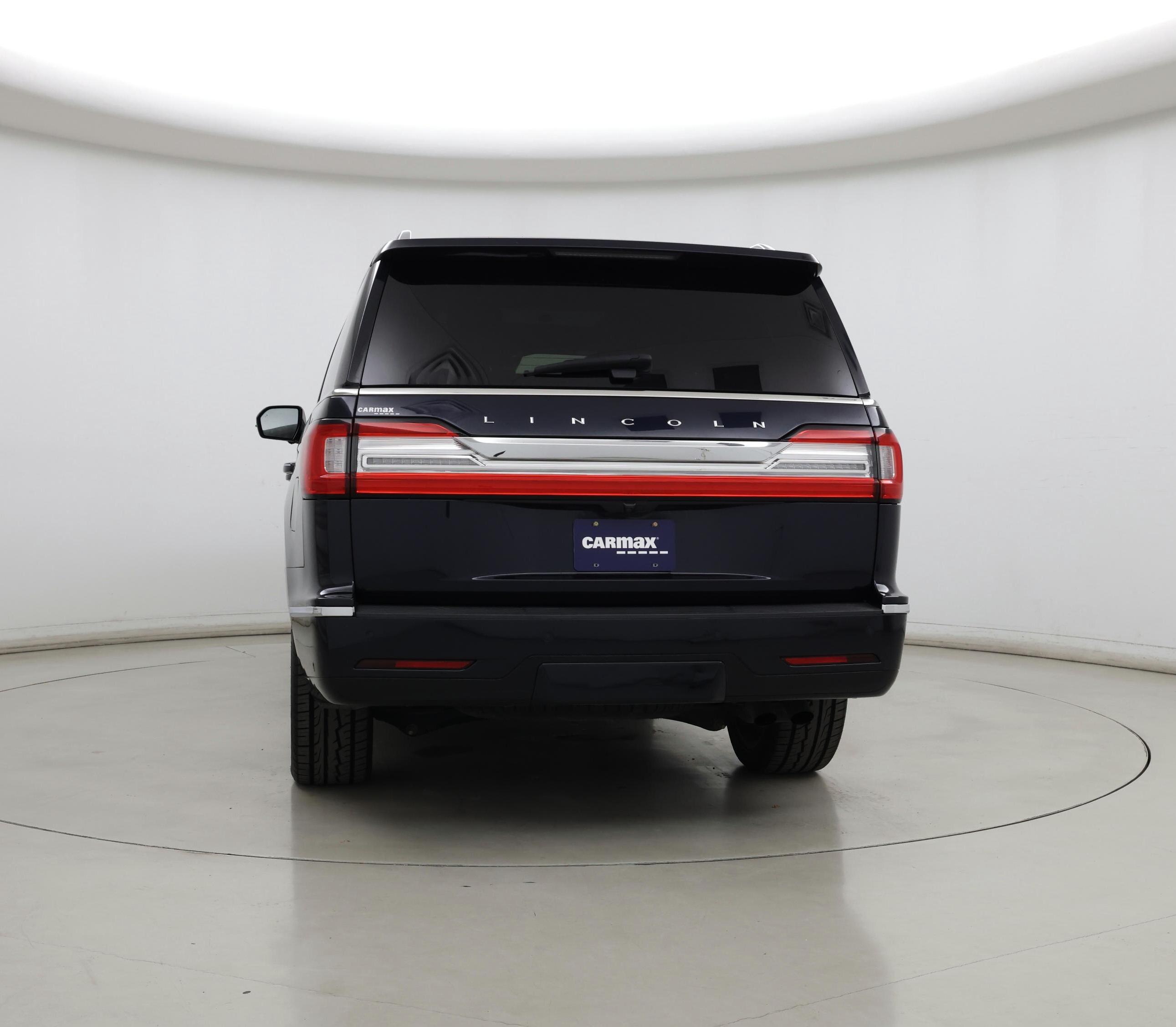 Thumbnail: 2021 Lincoln Navigator - 6