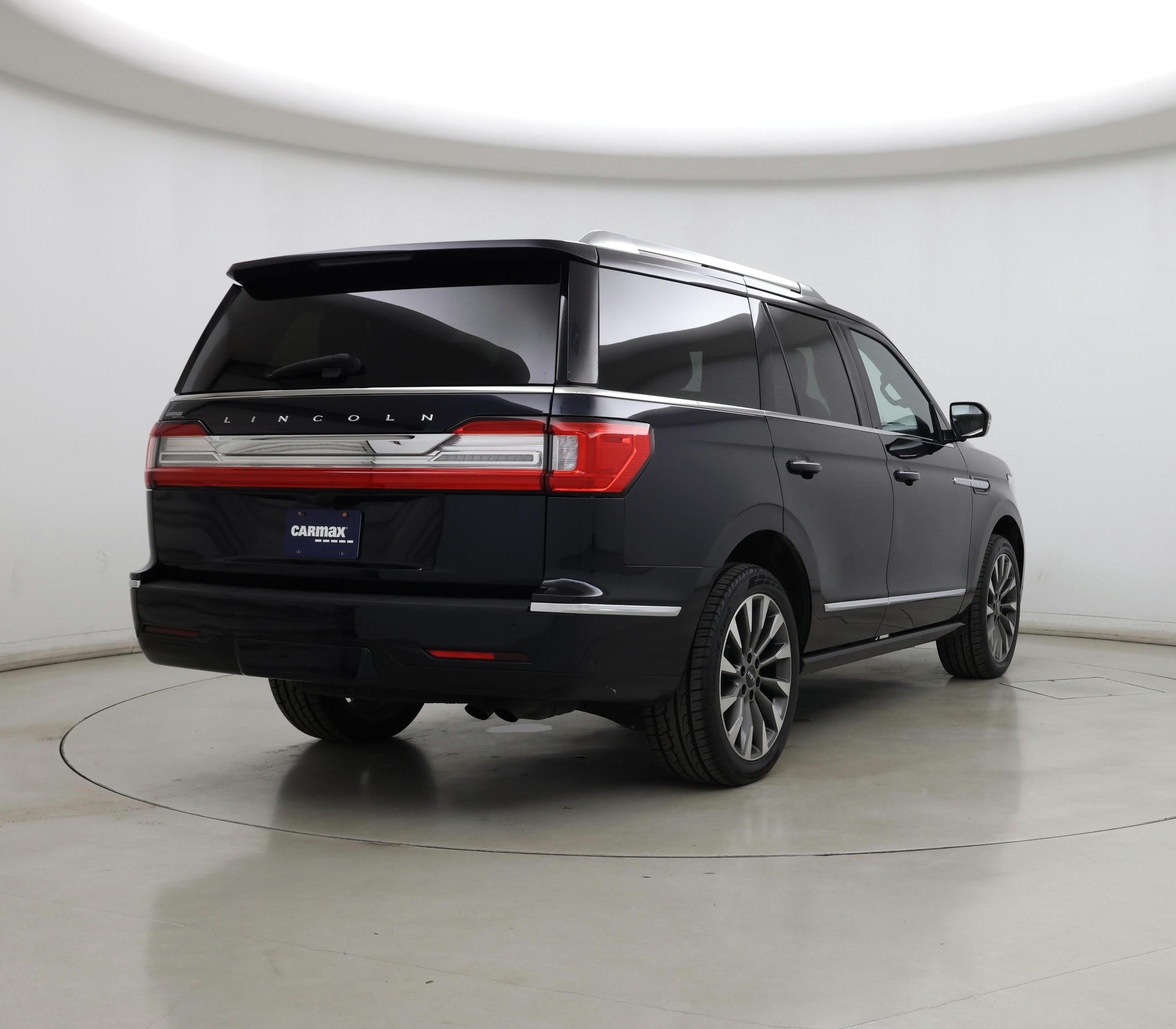 Thumbnail: 2021 Lincoln Navigator - 8