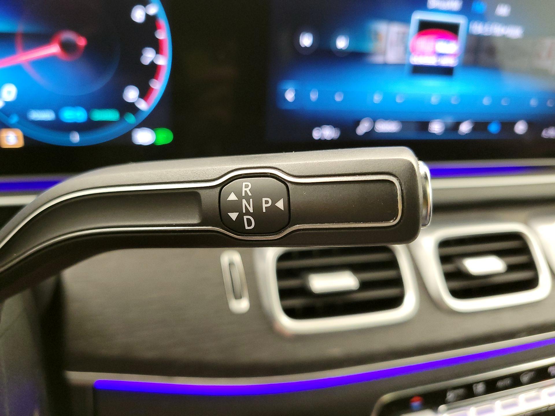 Thumbnail: 2020 Mercedes-Benz GLS - 18