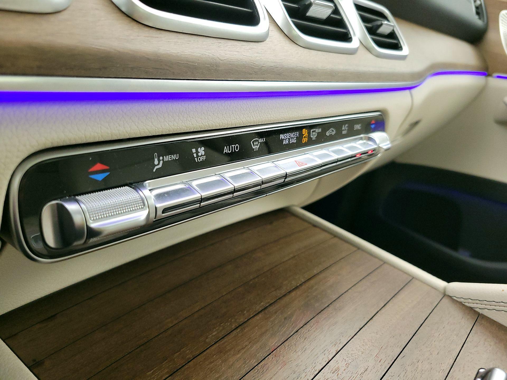 Thumbnail: 2021 Mercedes-Benz GLE - 17