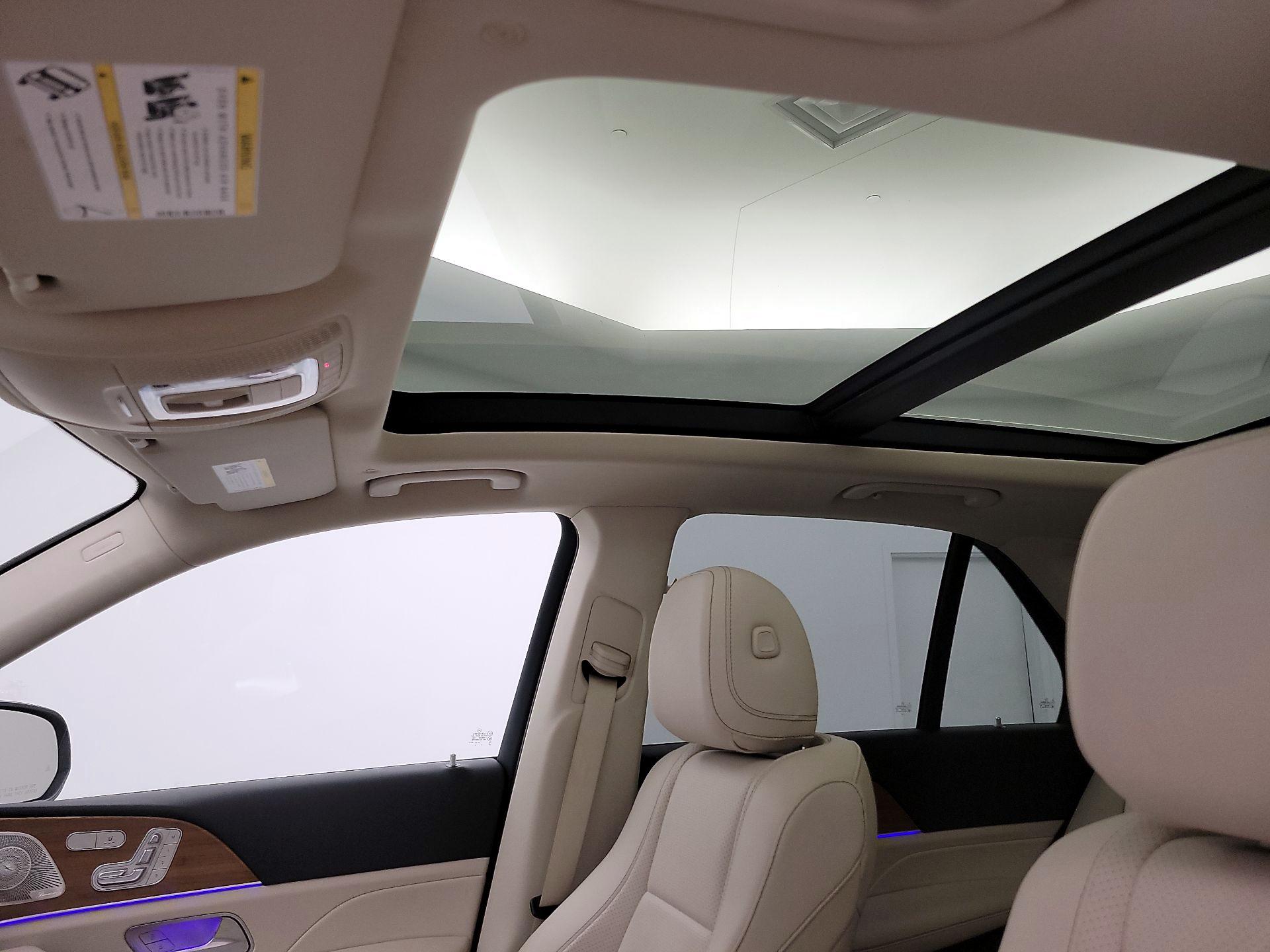 Thumbnail: 2021 Mercedes-Benz GLE - 20