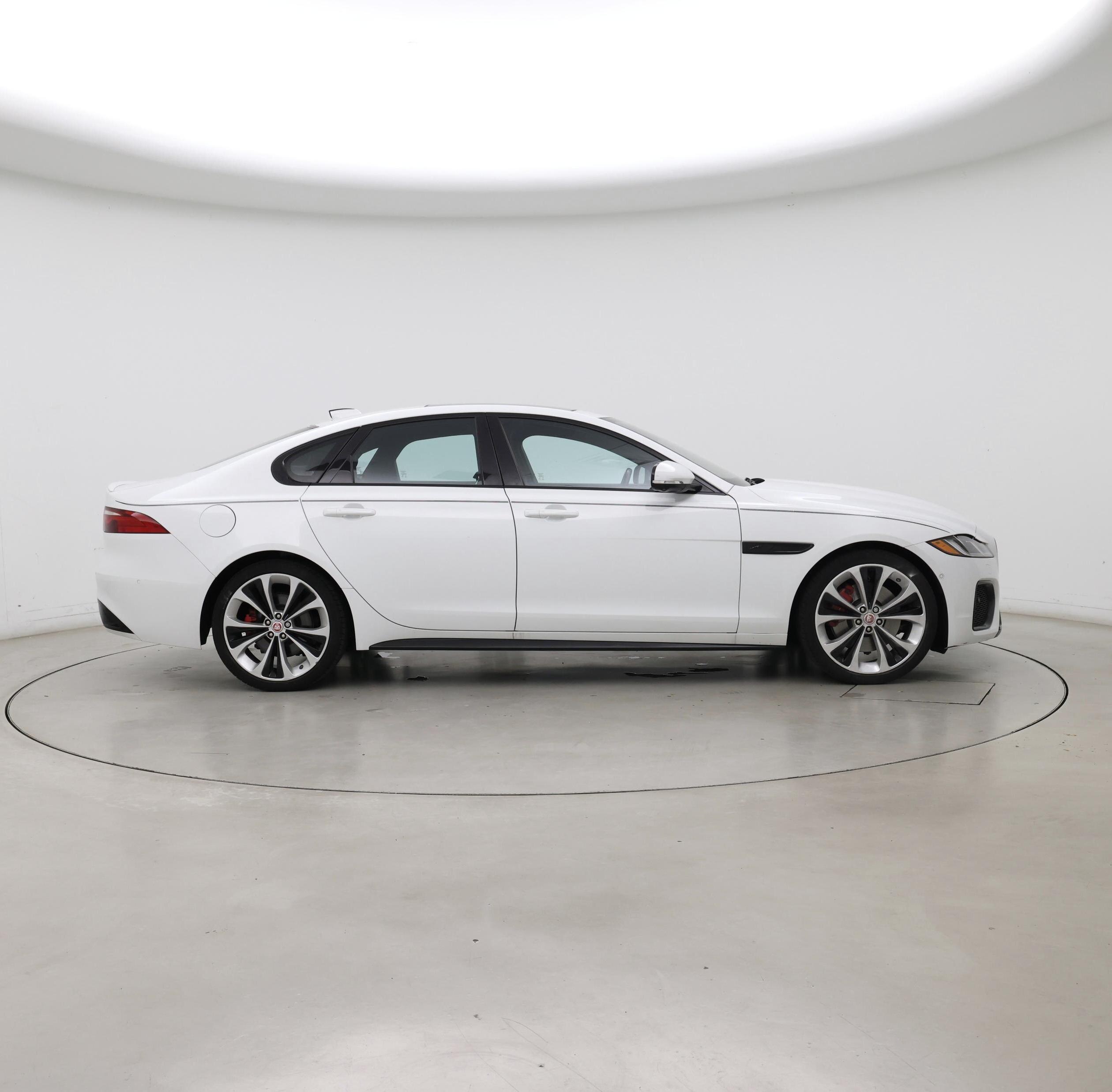 Thumbnail: 2021 Jaguar XF - 7