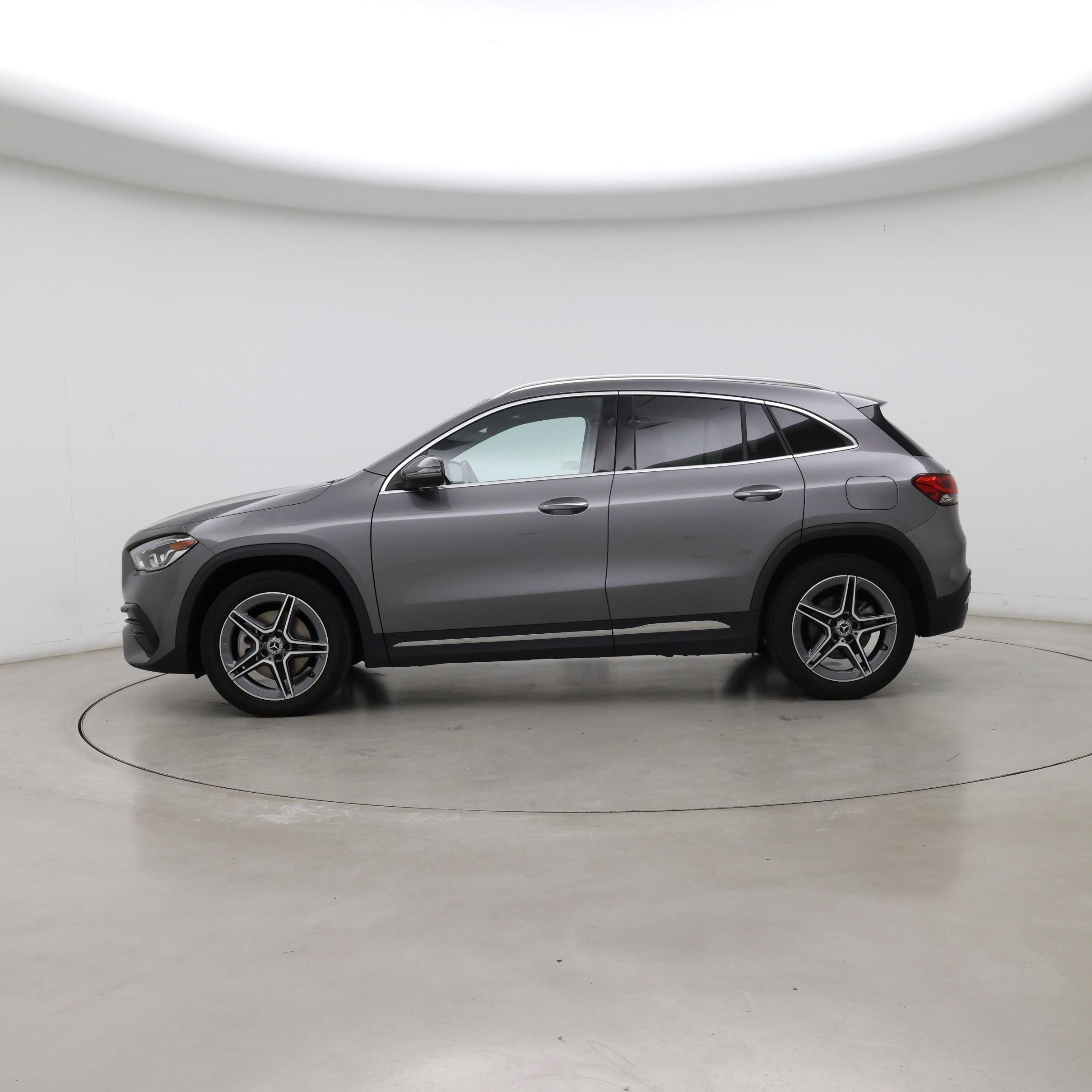 Thumbnail: 2023 Mercedes-Benz GLA - 3