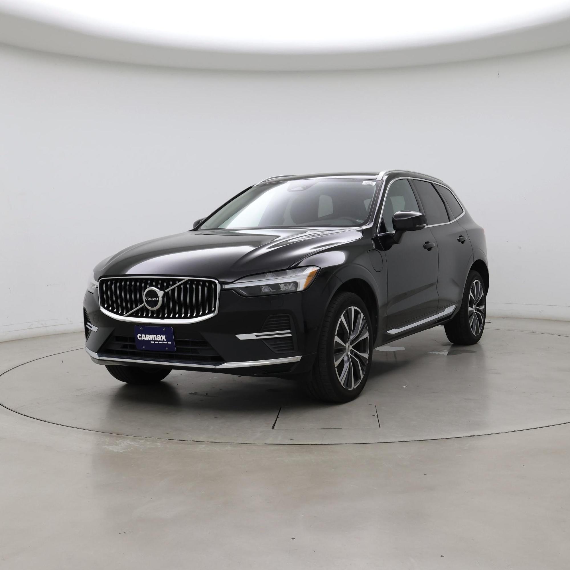 Thumbnail: 2022 Volvo XC60 - 4