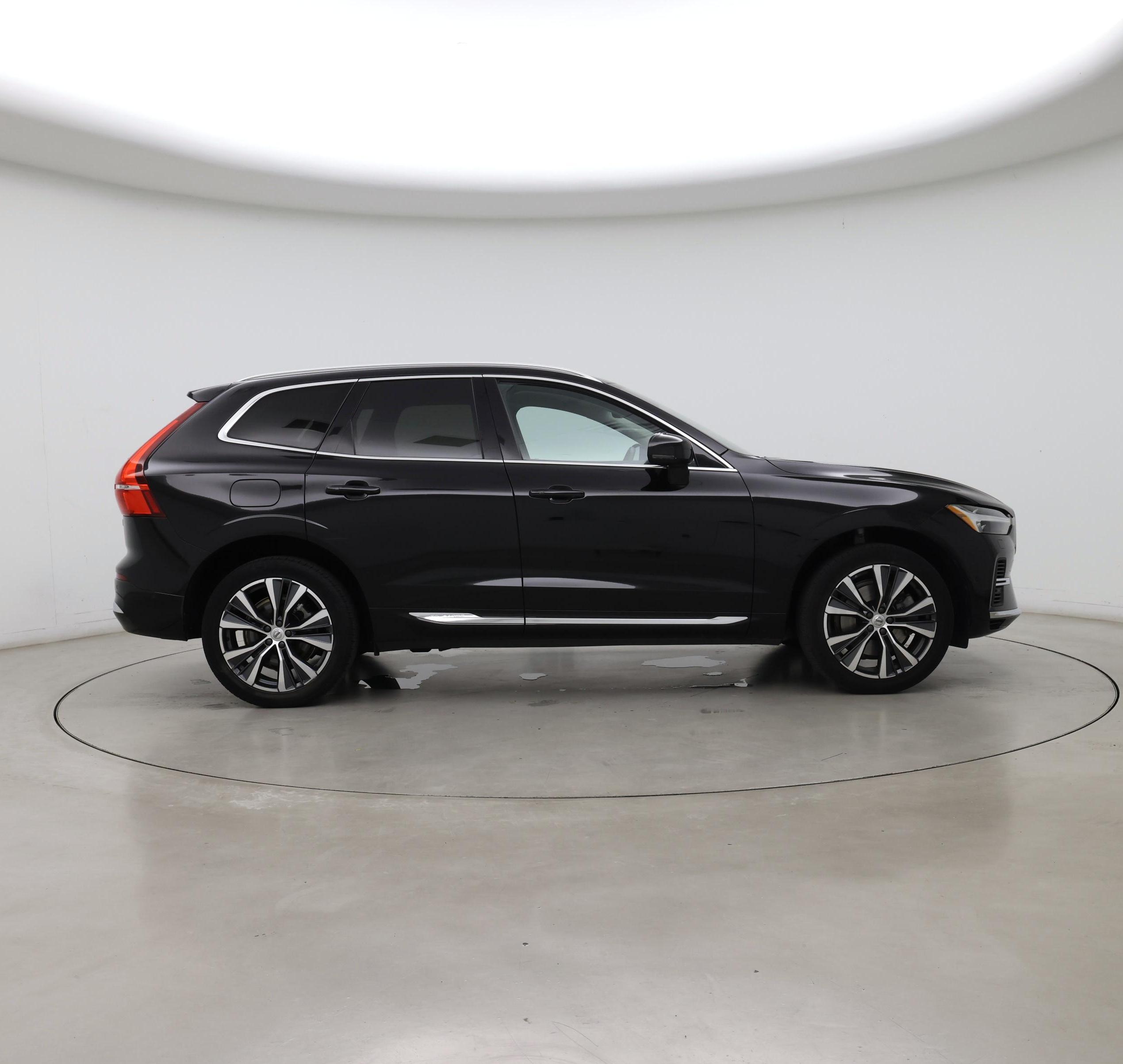Thumbnail: 2022 Volvo XC60 - 7