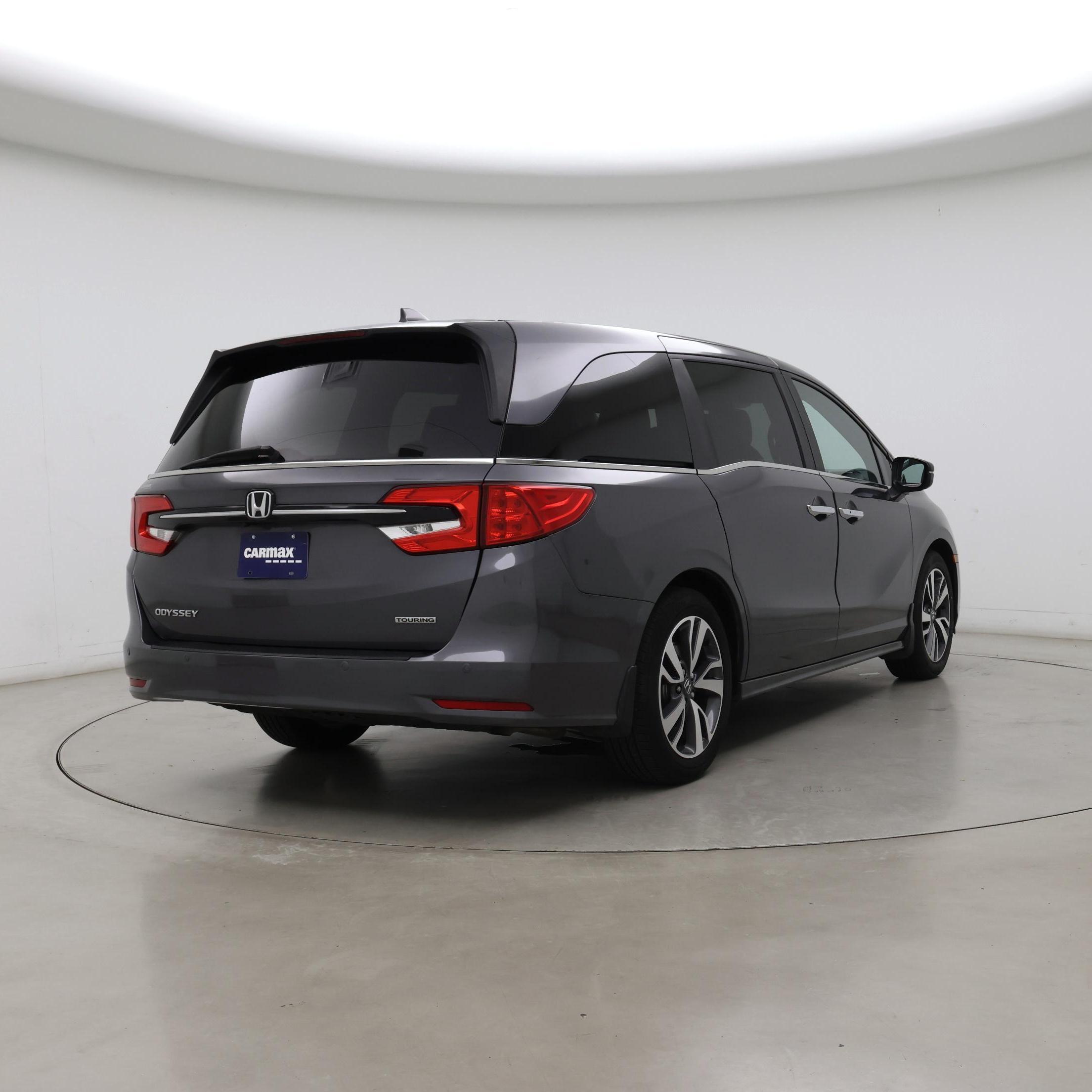 Thumbnail: 2023 Honda Odyssey - 8