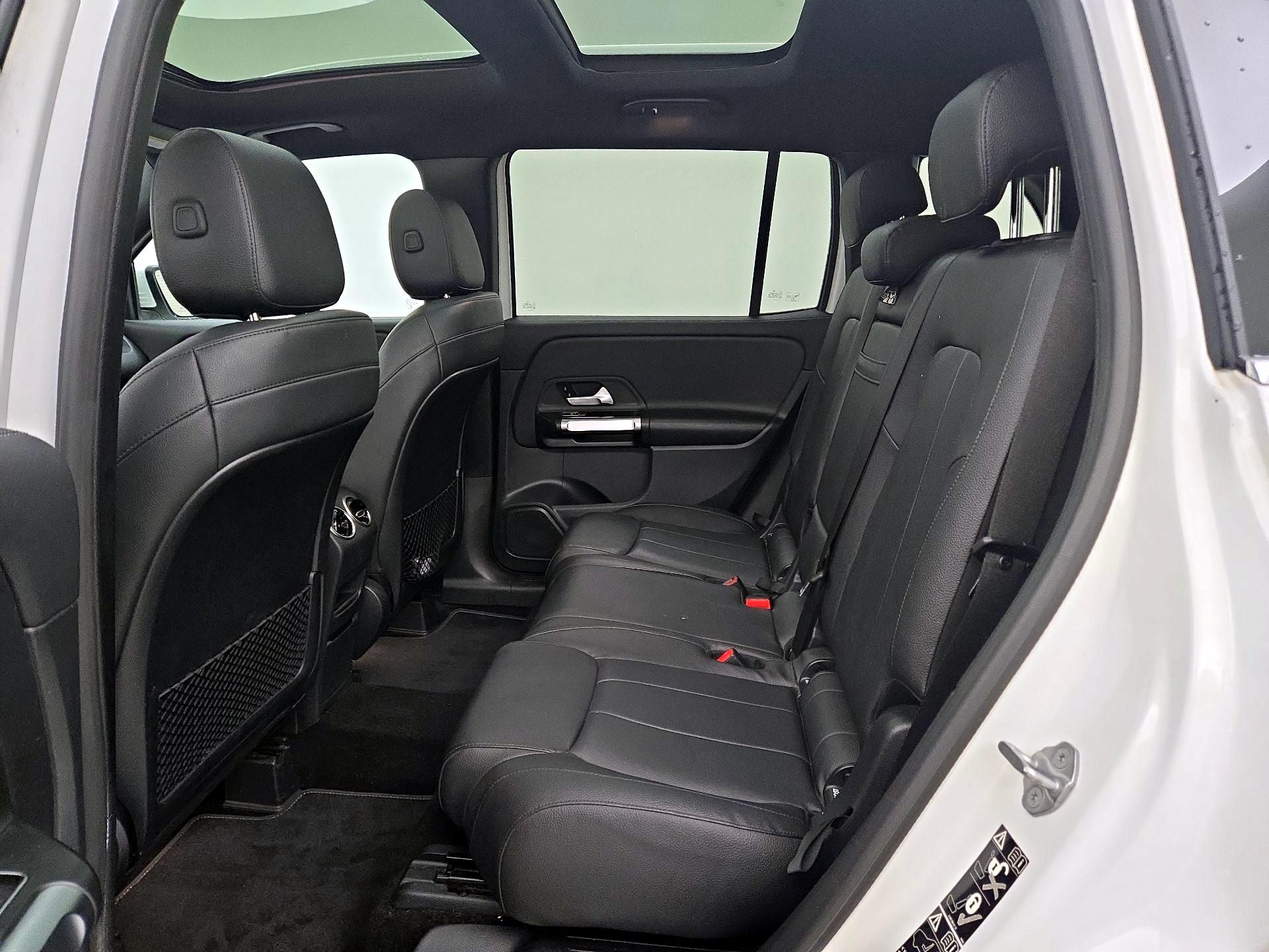 Thumbnail: 2021 Mercedes-Benz GLB - 20