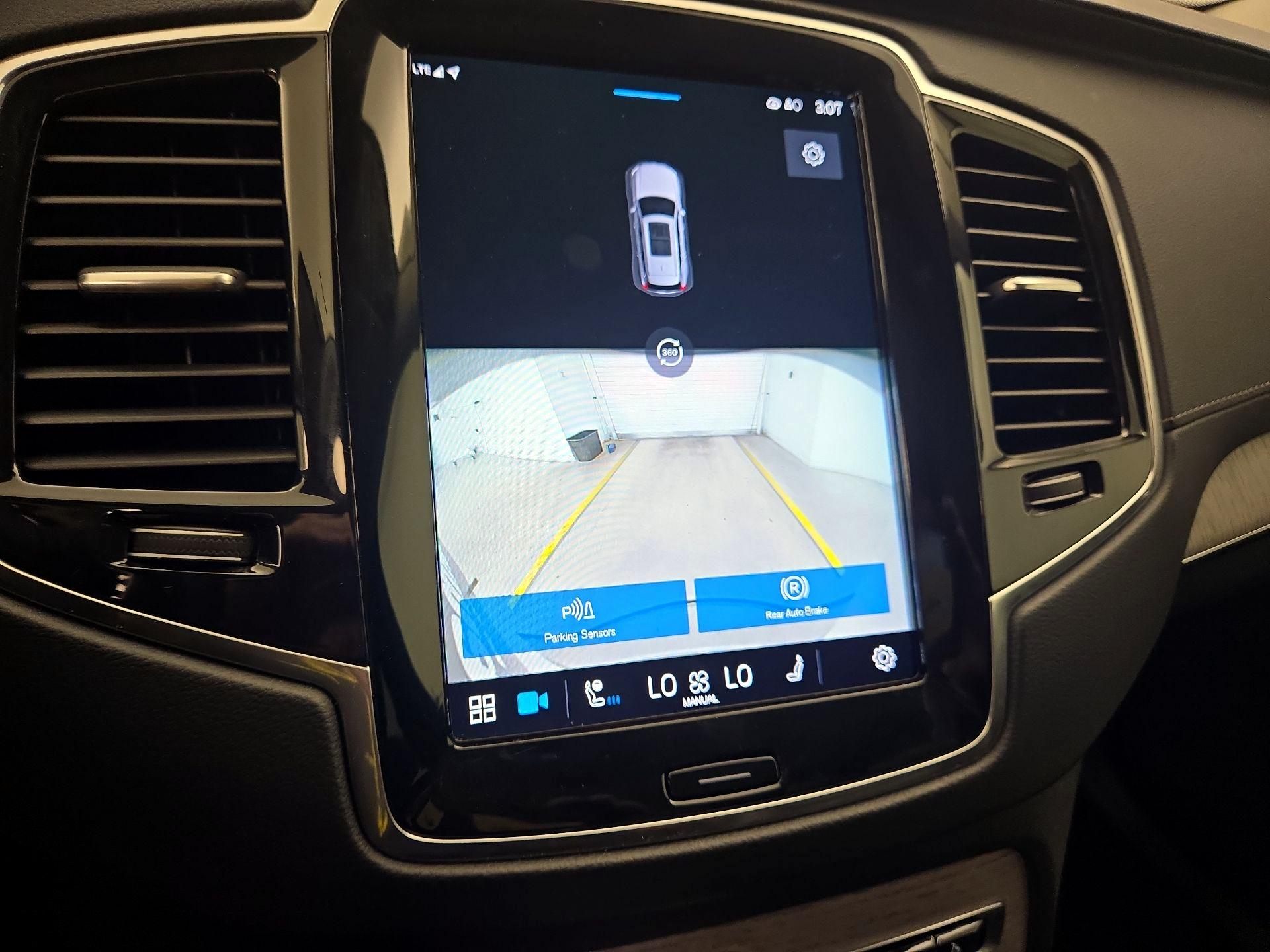 Thumbnail: 2023 Volvo XC90 - 15
