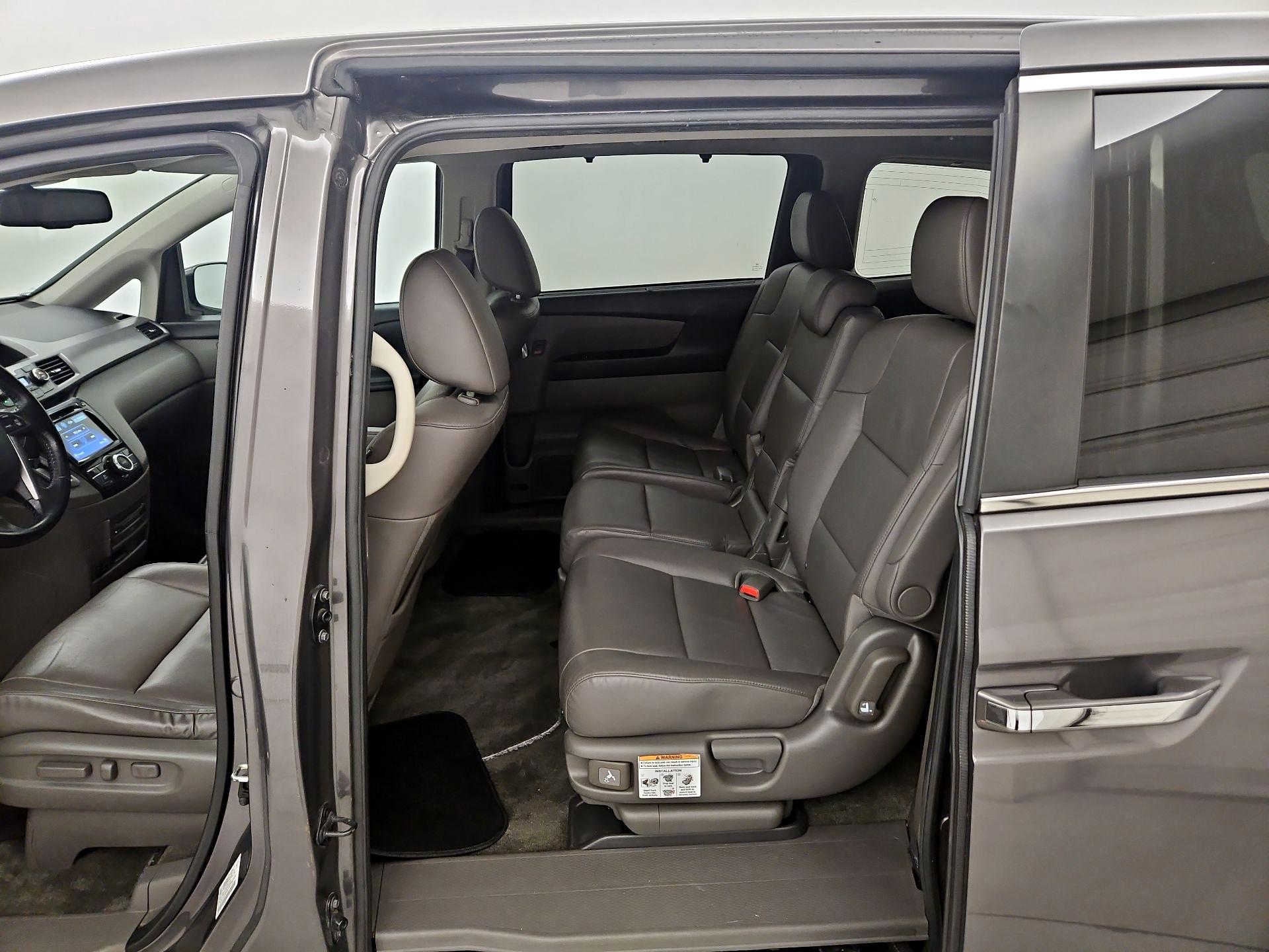 Thumbnail: 2015 Honda Odyssey - 19