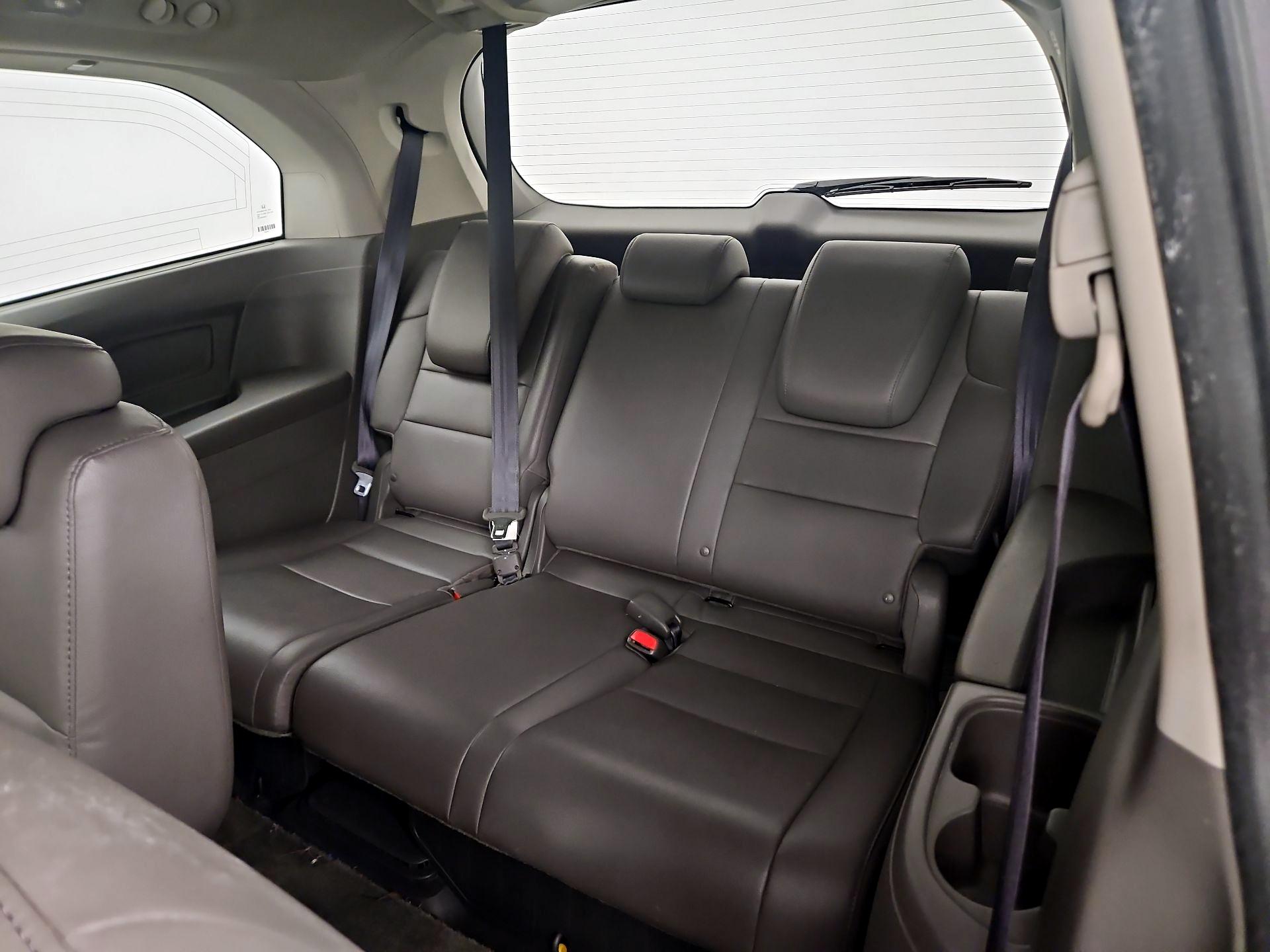 Thumbnail: 2015 Honda Odyssey - 20