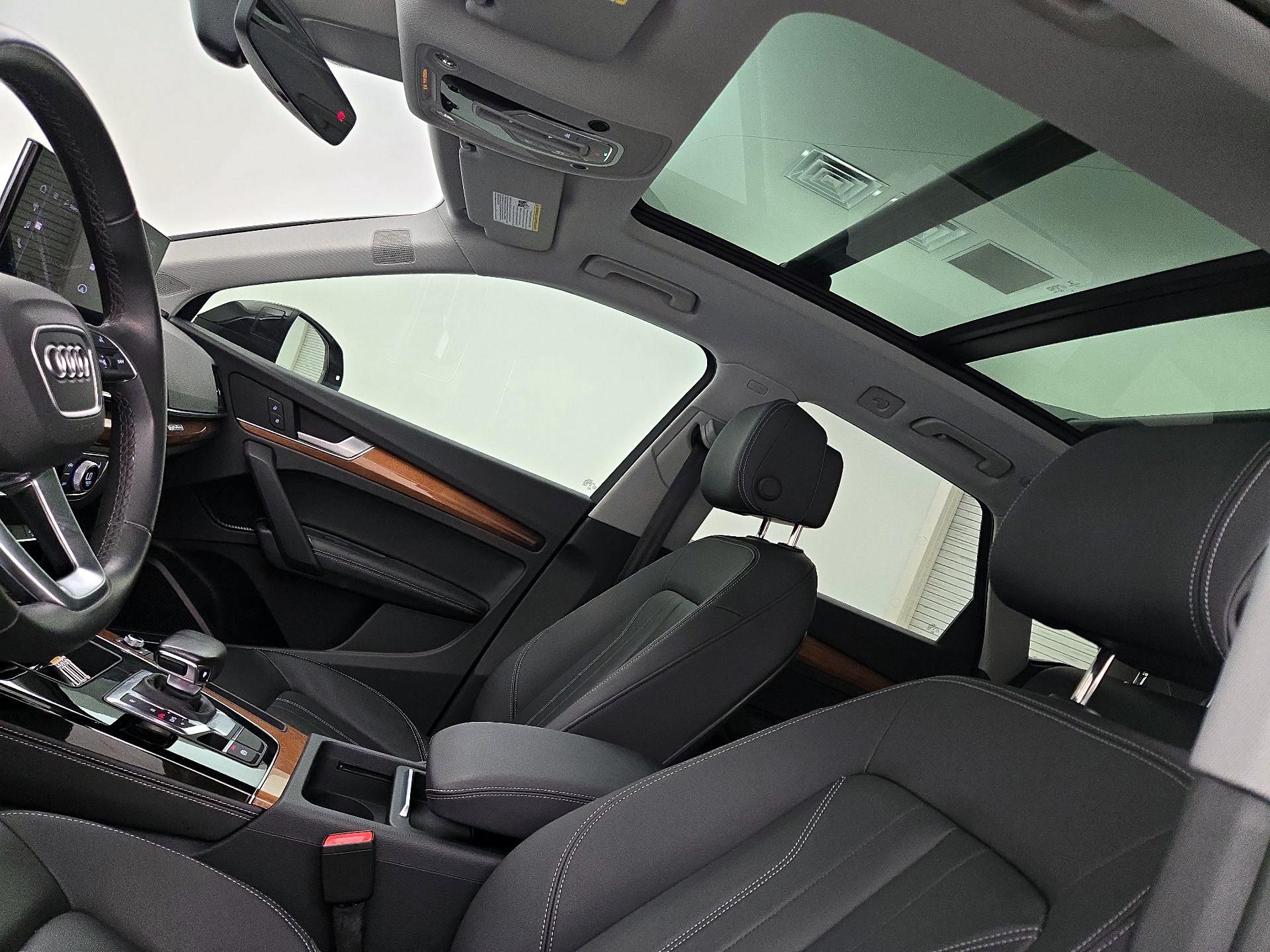 Thumbnail: 2022 Audi Q5 - 20